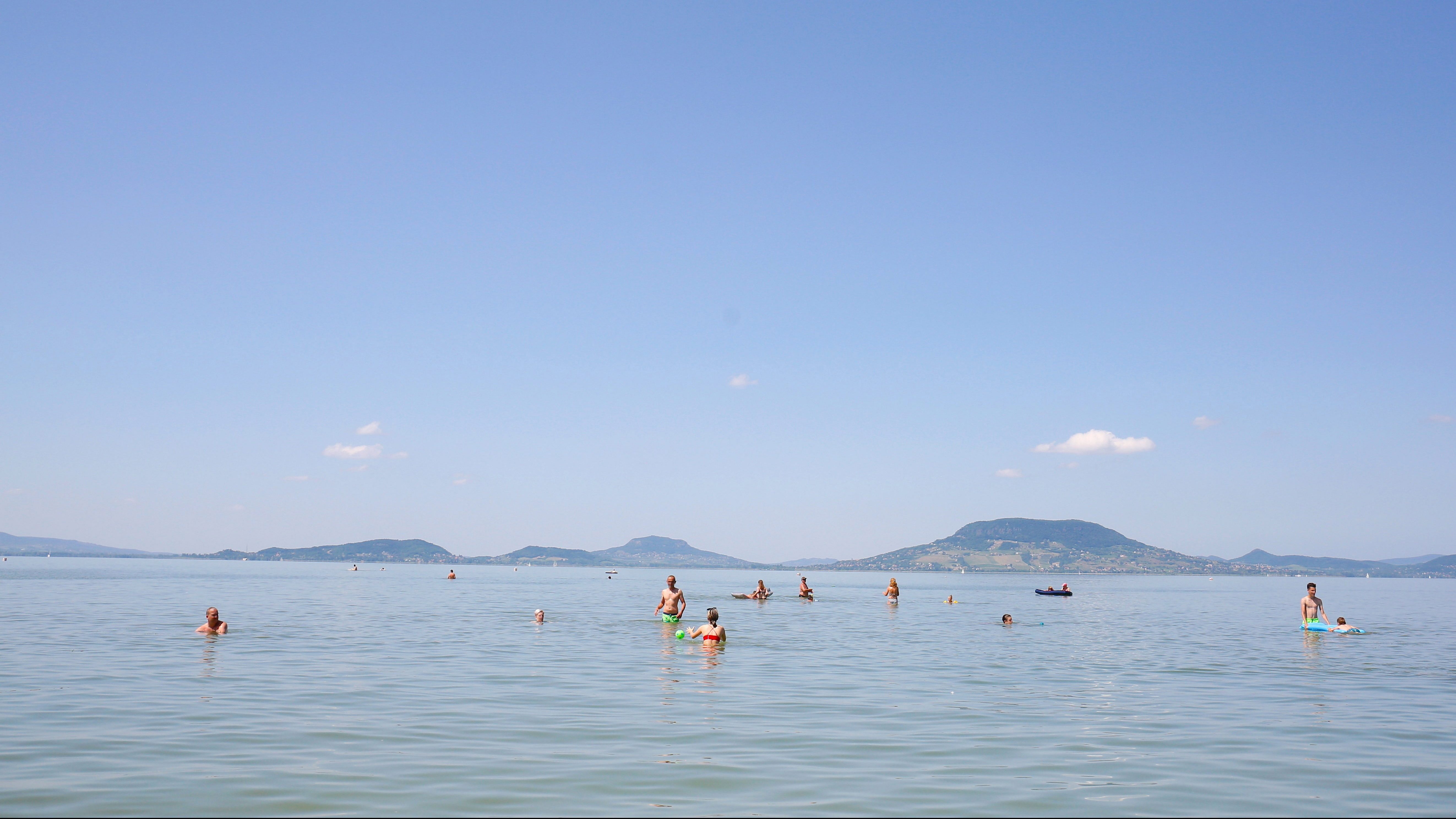 Gyerekeket szállító vitorláshoz kértek segítséget a Balatonon a vihar előtt