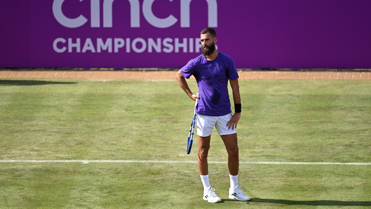 „Csak vesztegeted az időnket!” – Paire látványosan unatkozva esett ki Wimbledonban