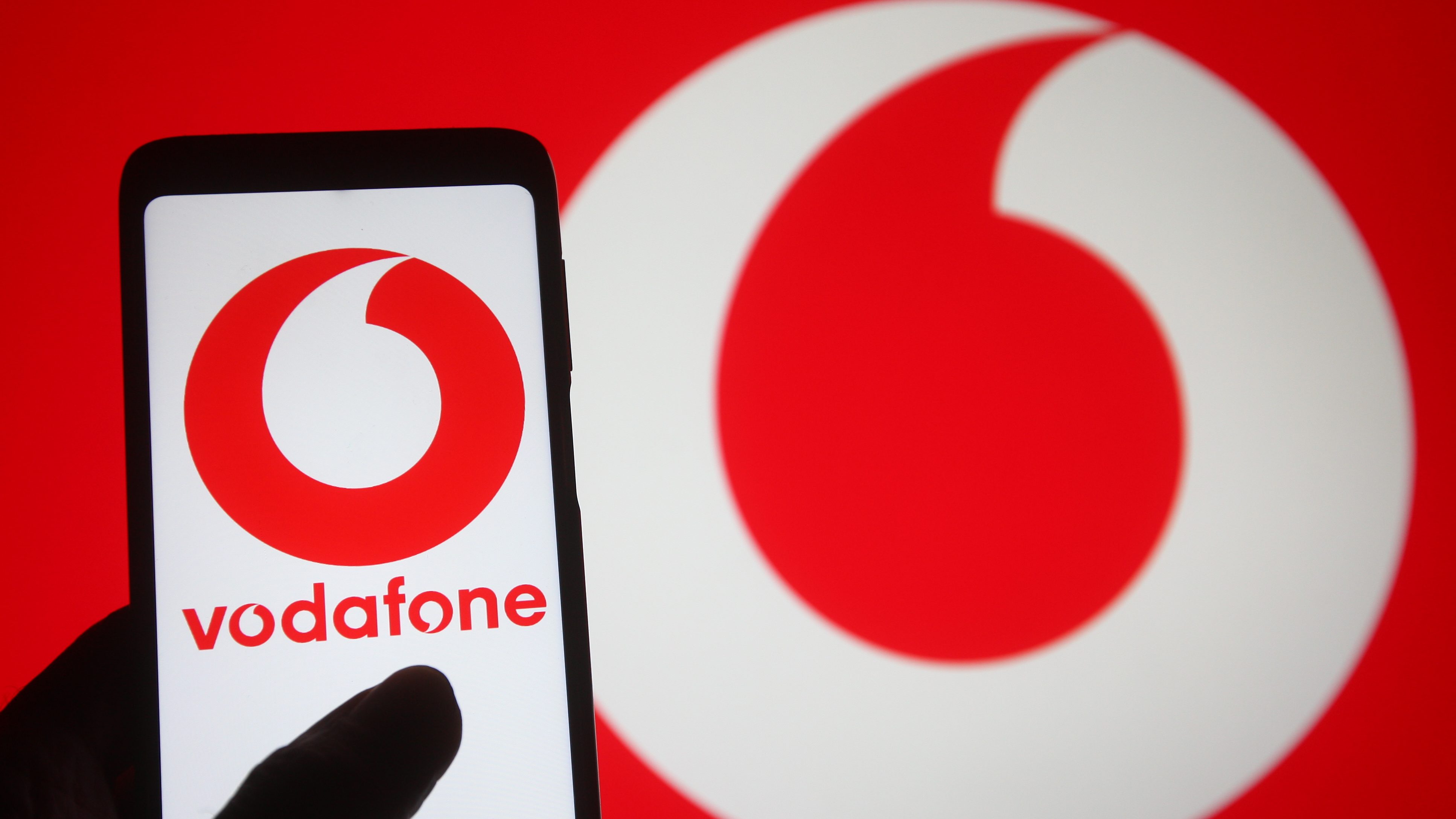 Öt napig csak korlátozottan tudnak ügyeket intézni a Vodafone ügyfelei