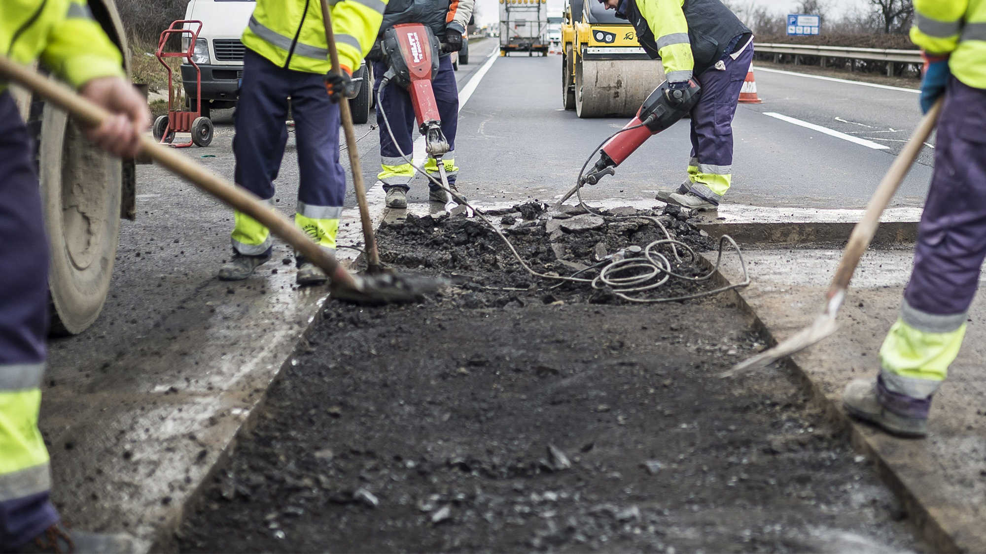 Autópályakoncesszió: három jelentkező a gigaüzletre, Mészáros Lőrinc érdekeltségei is köztük lehetnek