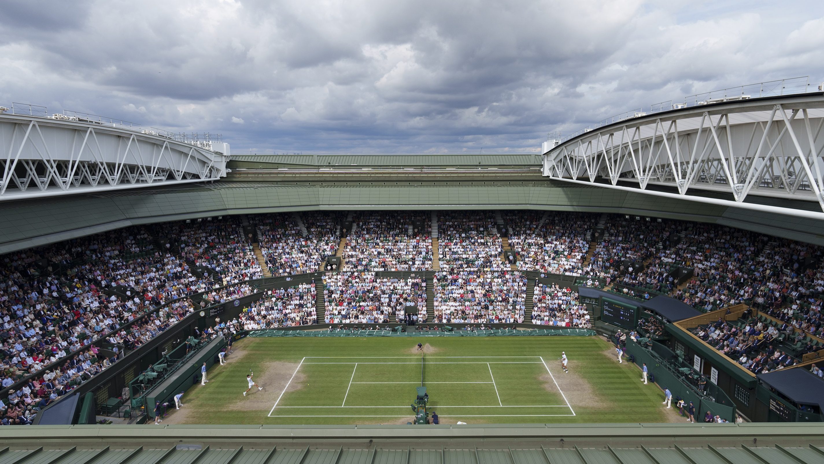 Bundázásra gyanakodnak a wimbledoni tenisztornával kapcsolatban