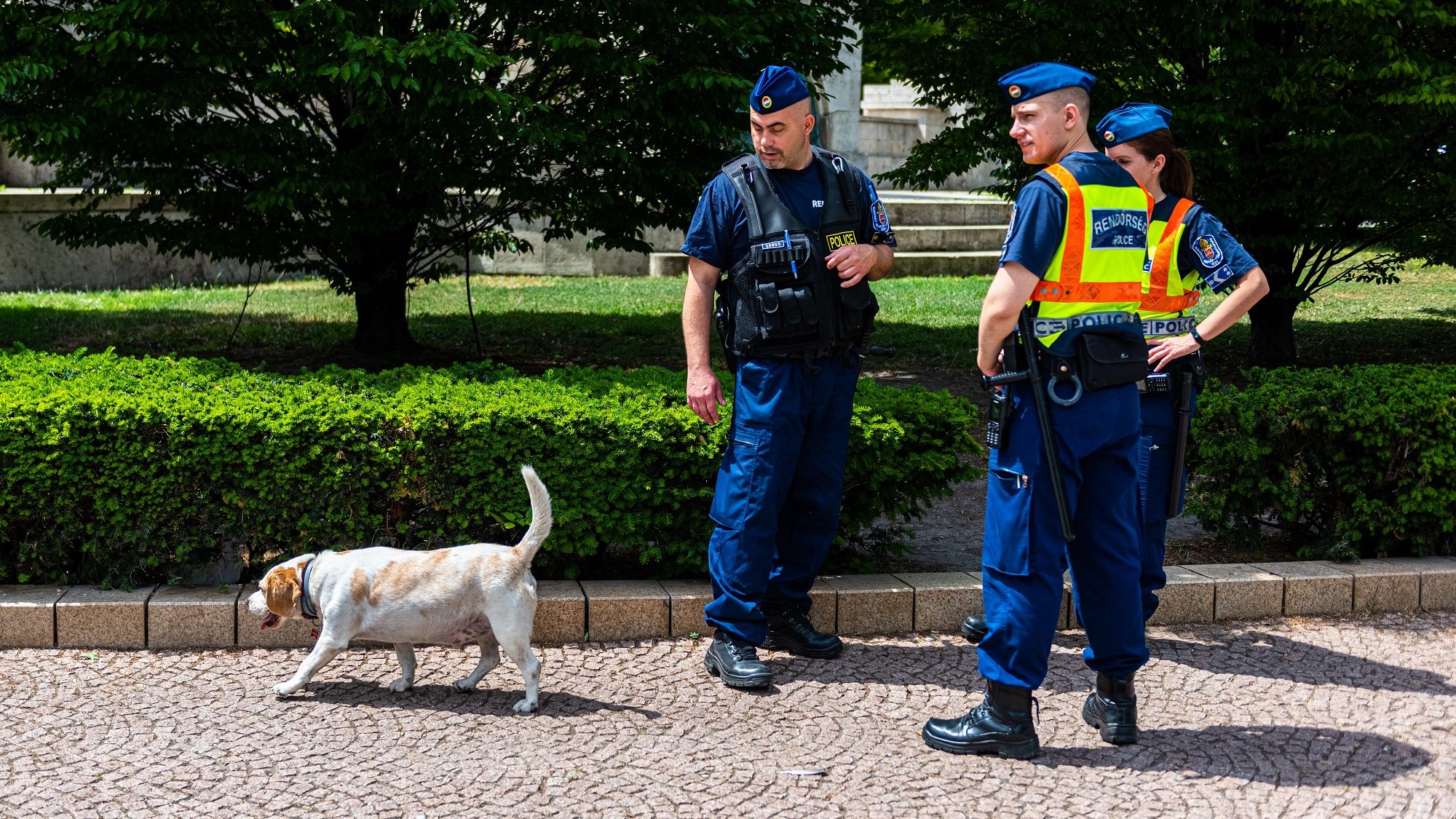 Hathavi pénzt kapnának jövőre a rendőrök, de sokaknak mégse jutna