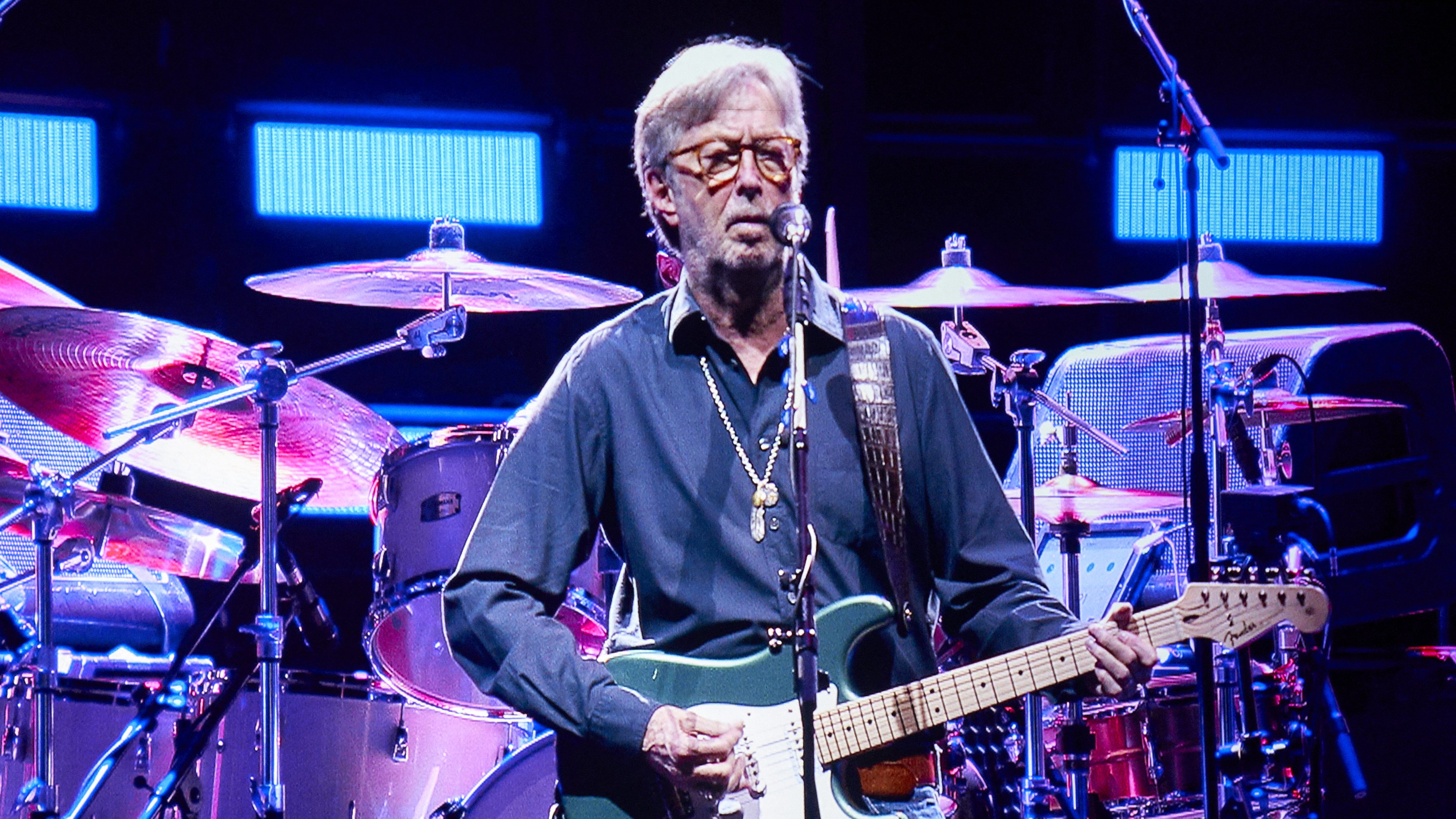 Eric Clapton nem játszik olyan helyszínen, ahol megkövetelik az oltási igazolást