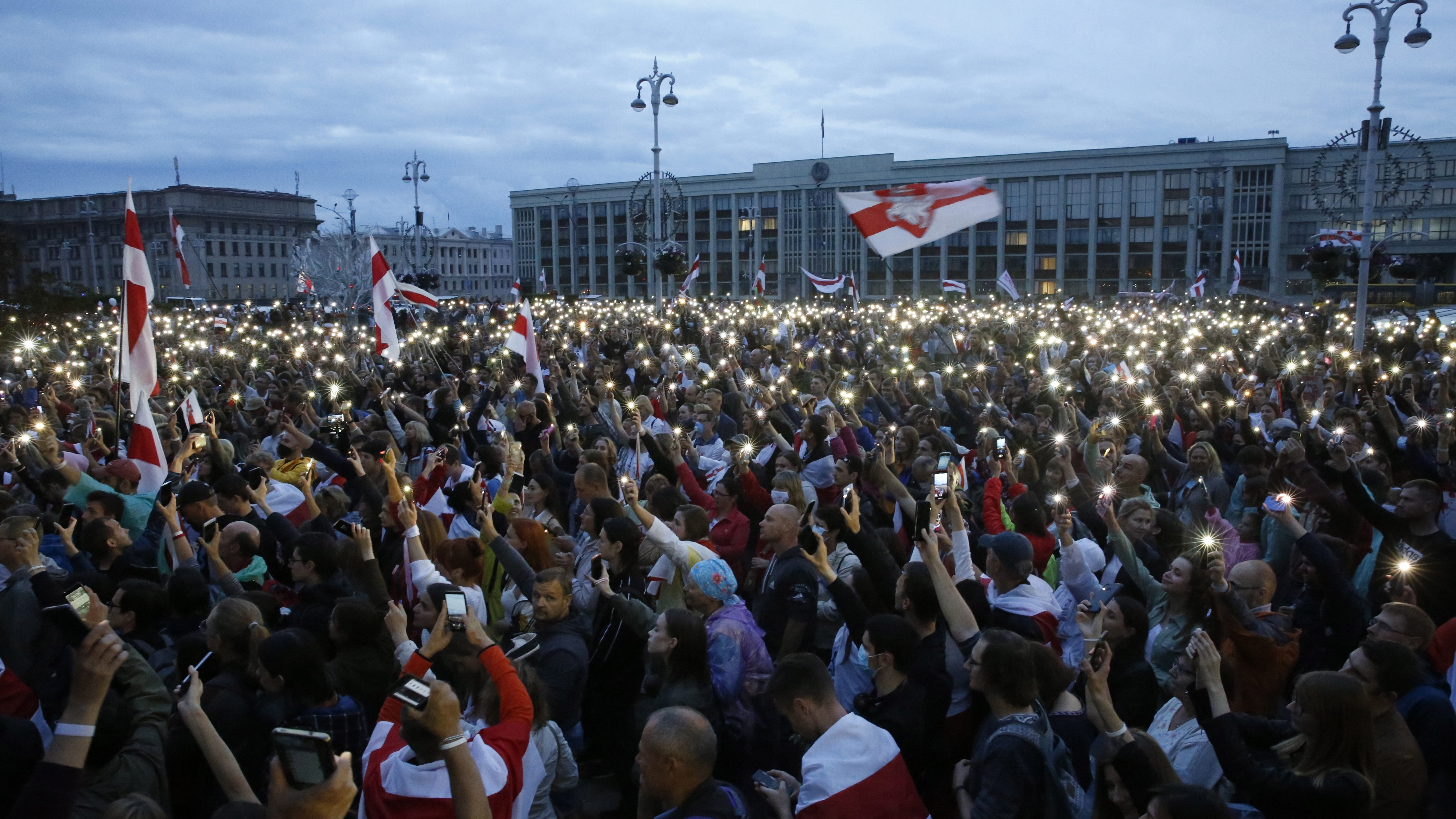 Nem a most megtalált aktivista az első, fára felakasztott fehérorosz, egy éve egy tüntető is így végezte