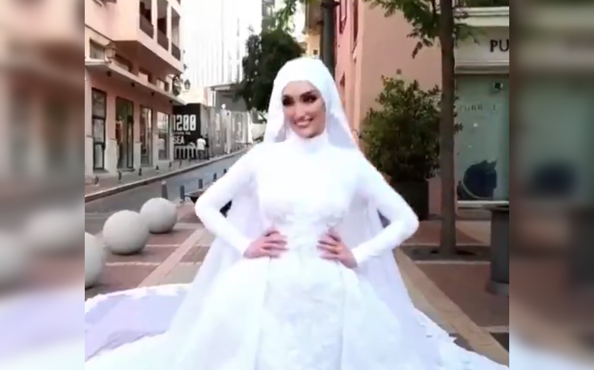 Egy éve ilyenkor: videón a menyasszony, akit esküvői fotózásán ért a bejrúti robbanás