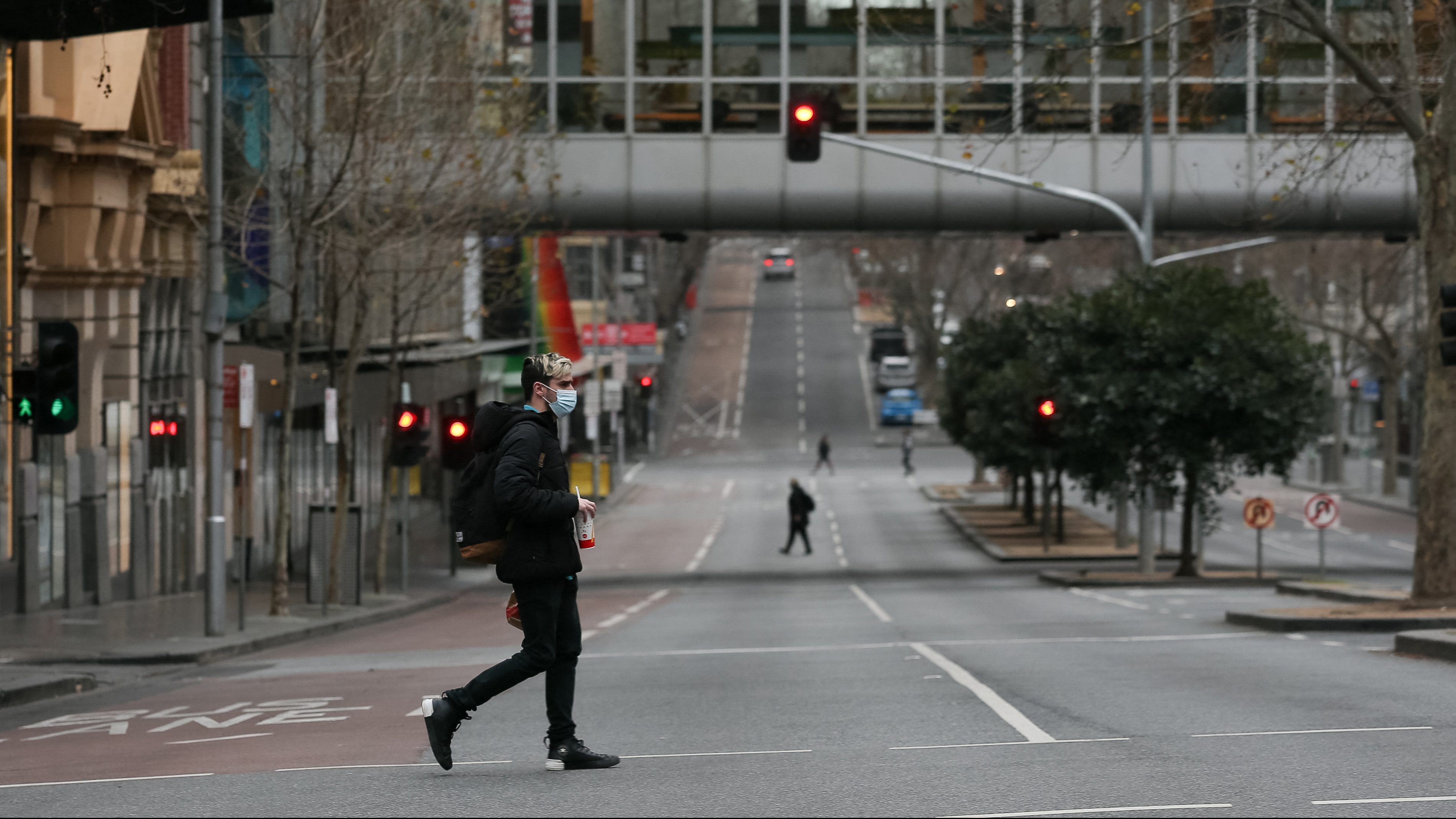 Melbourne újabb egy hétig marad vesztegzár alatt