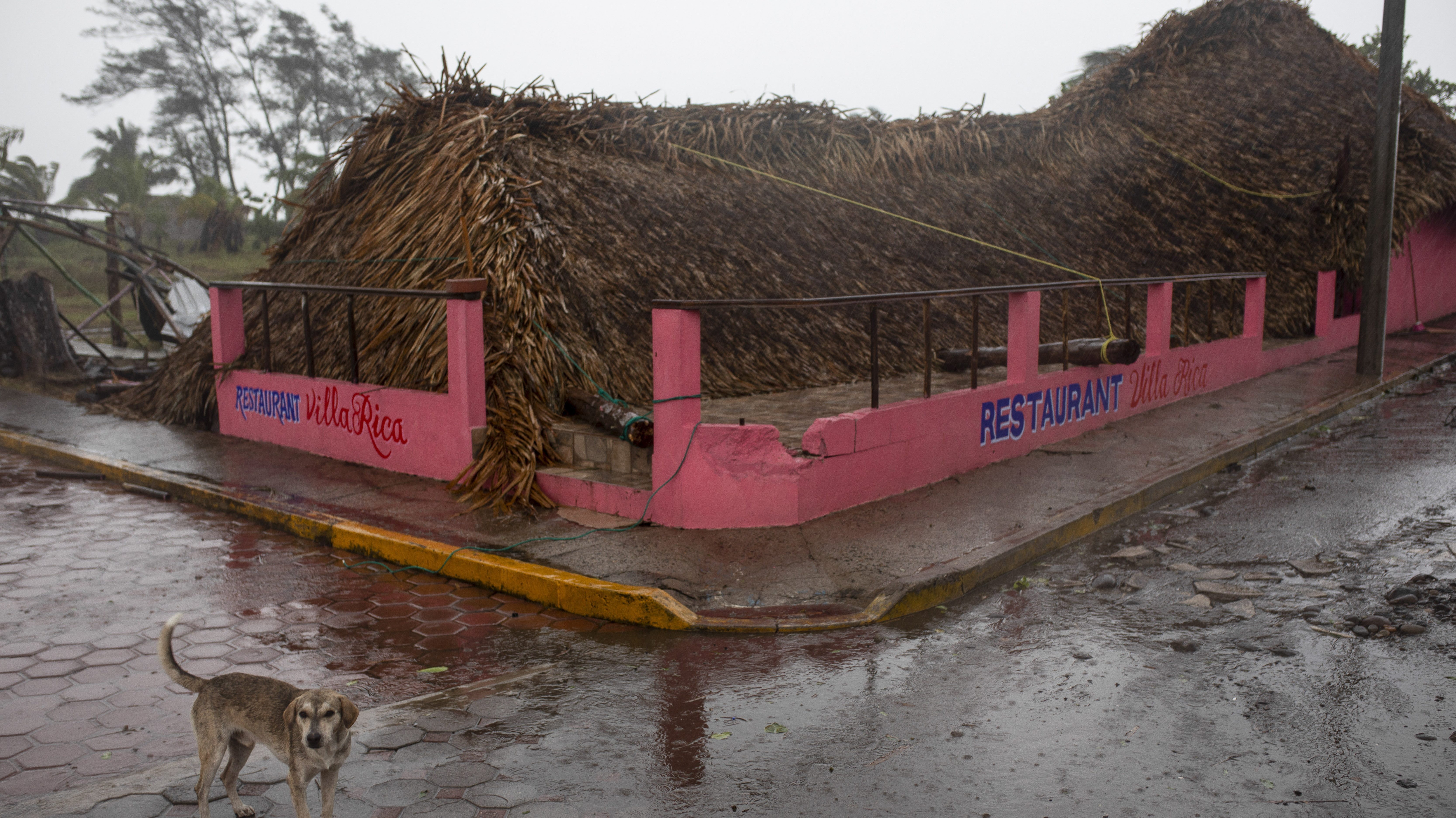 Hurrikán pusztított Mexikóban, és egy lecsap az Egyesült Államokra is