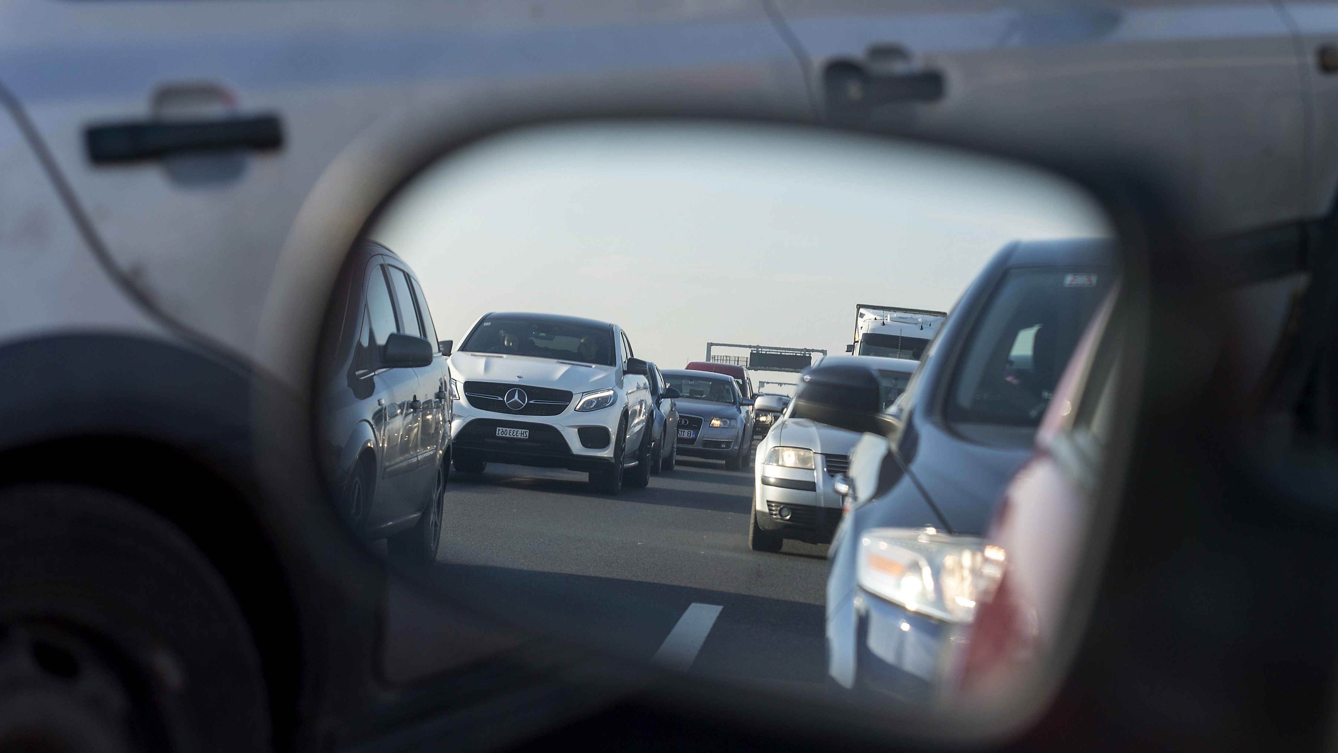 Baleset miatt teljes útlezárás az M3-as sztrádán