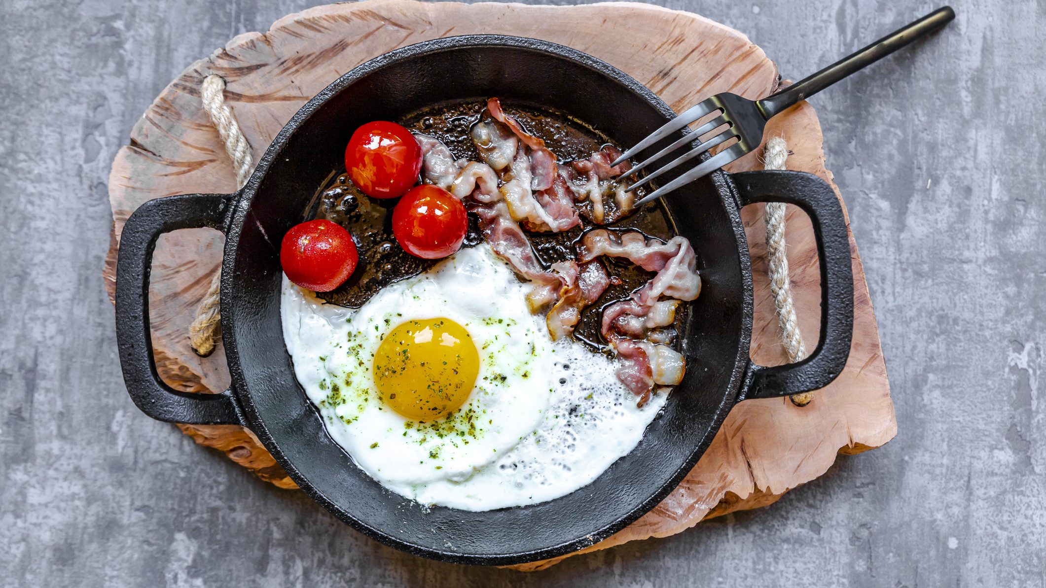 Komoly betegségeket okozhat a ketogén diéta