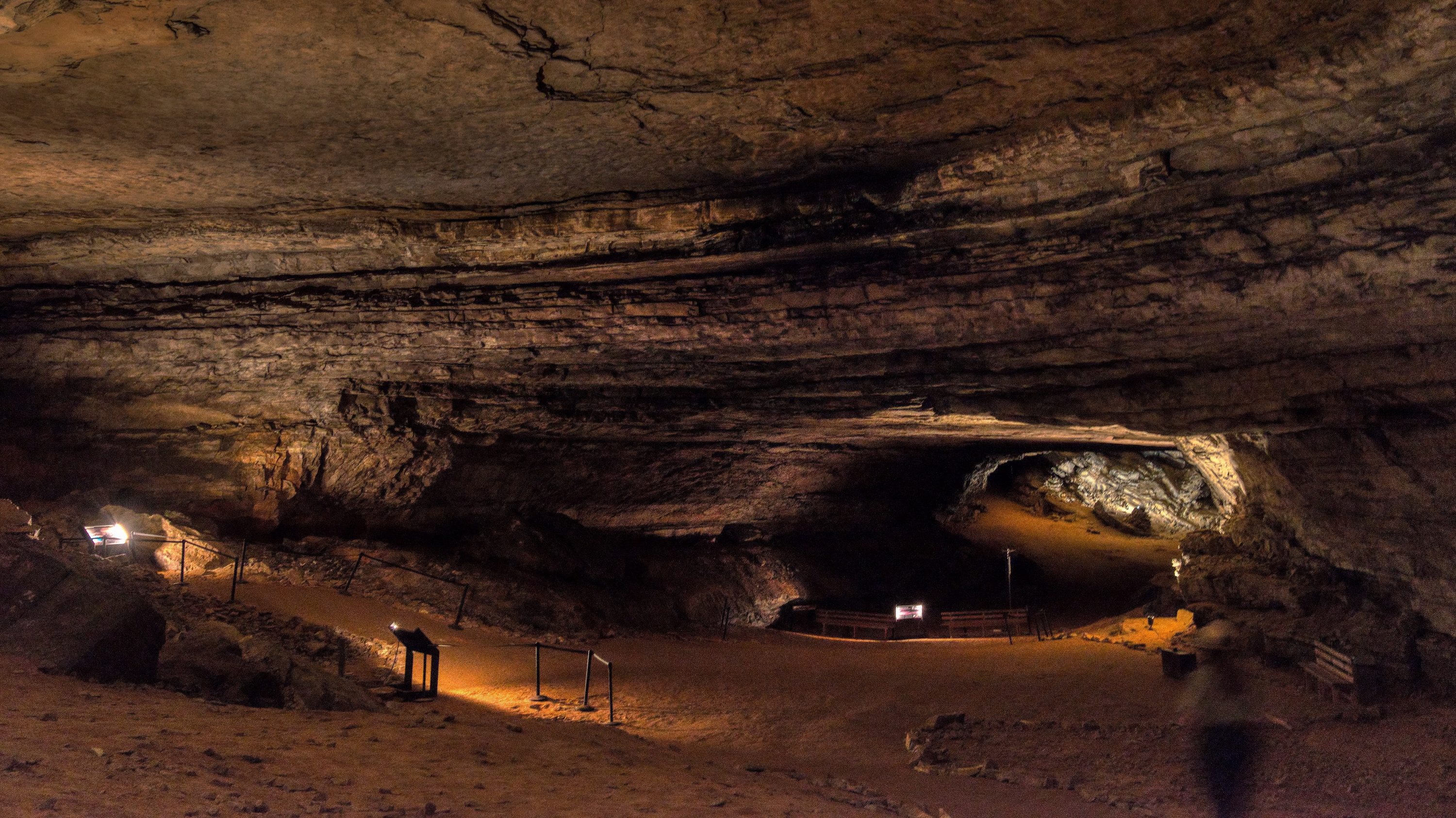 A véltnél is hosszabb a világ legnagyobb barlangja