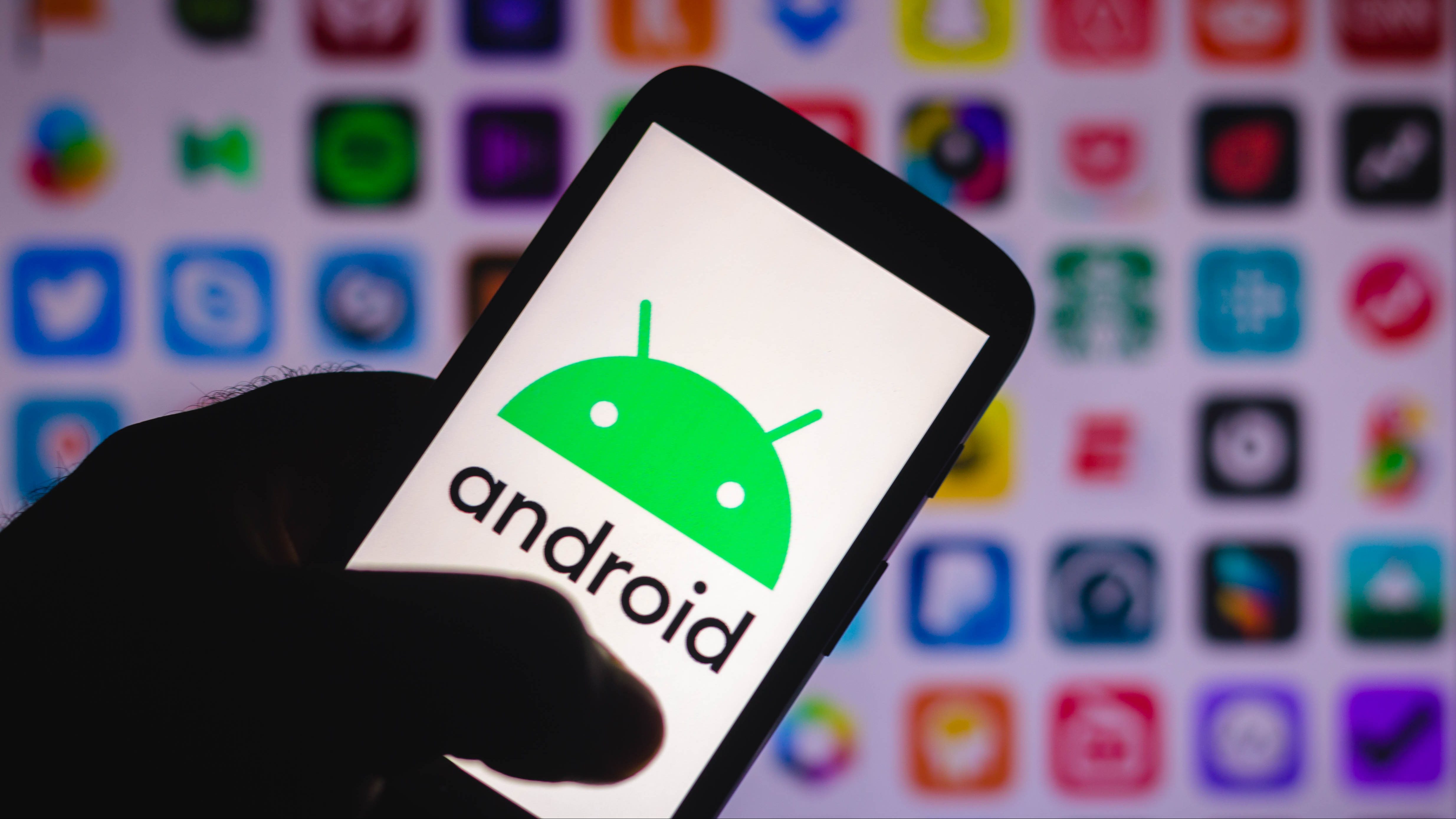 Régebbi mobilok is megkapják az Android 11 remek fejlesztését