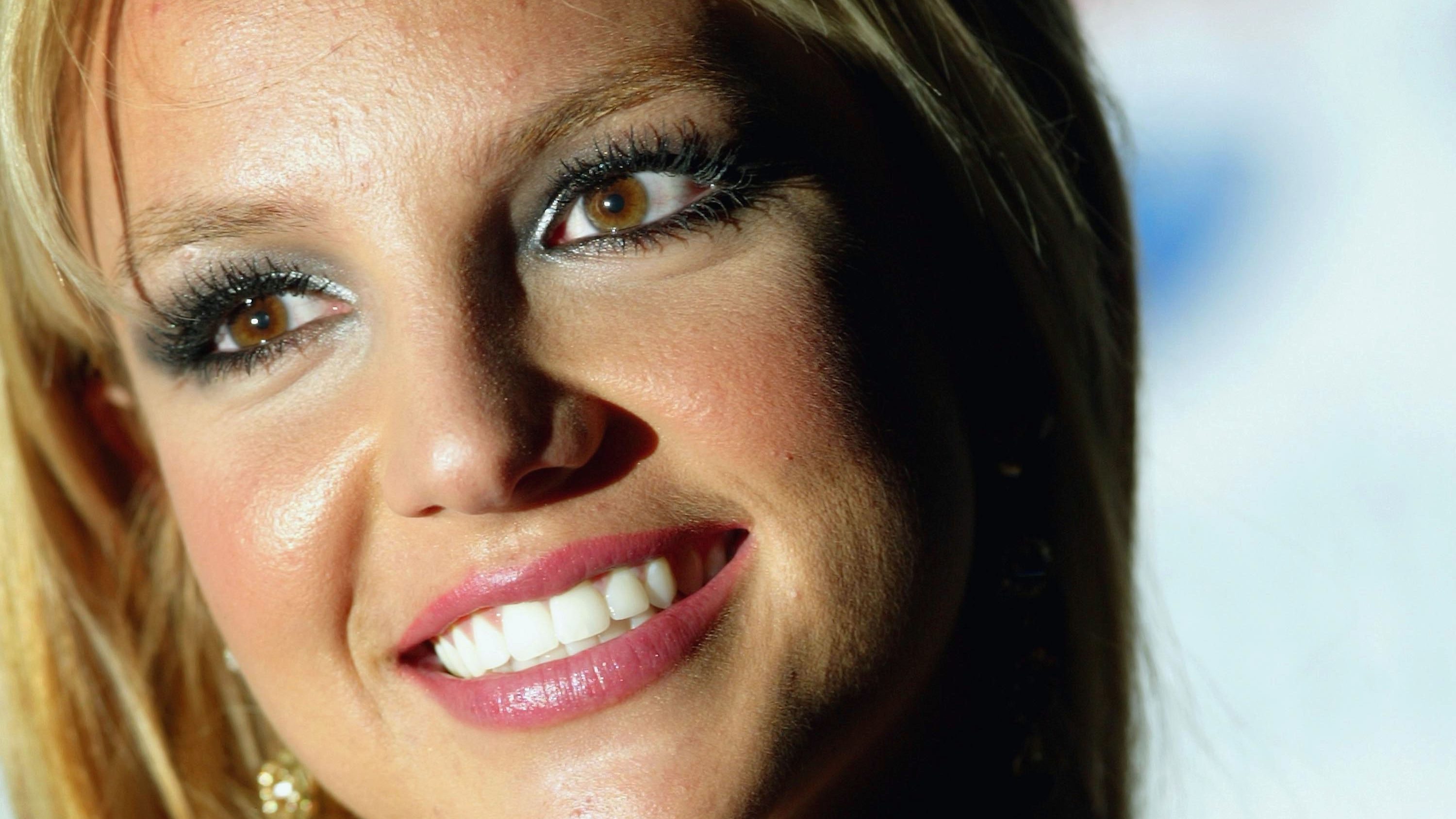 Britney Spears 13 év után megszabadult apja gyámságától