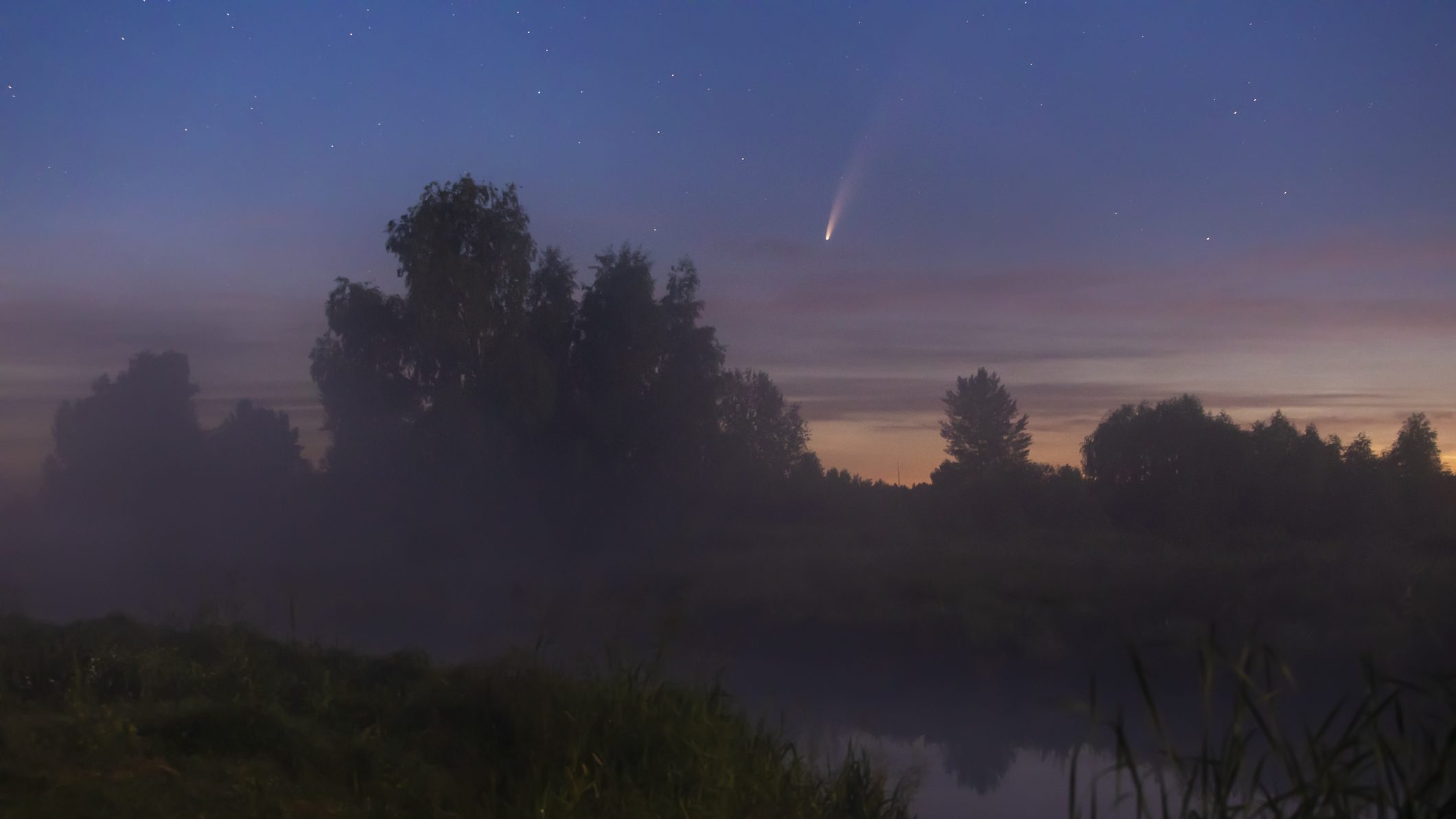 Arra ébredt, hogy meteor csapódott az ágyába