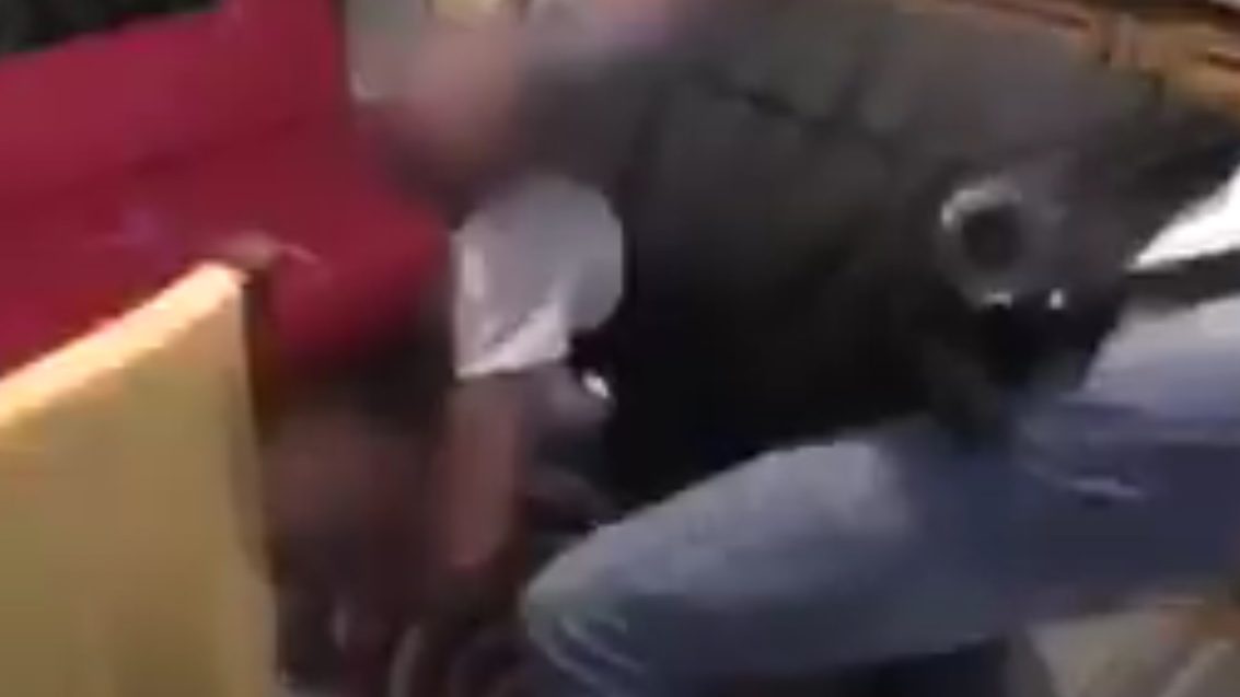 Száz rendőr csapott le a dílerekre a borsodi drograzzia során