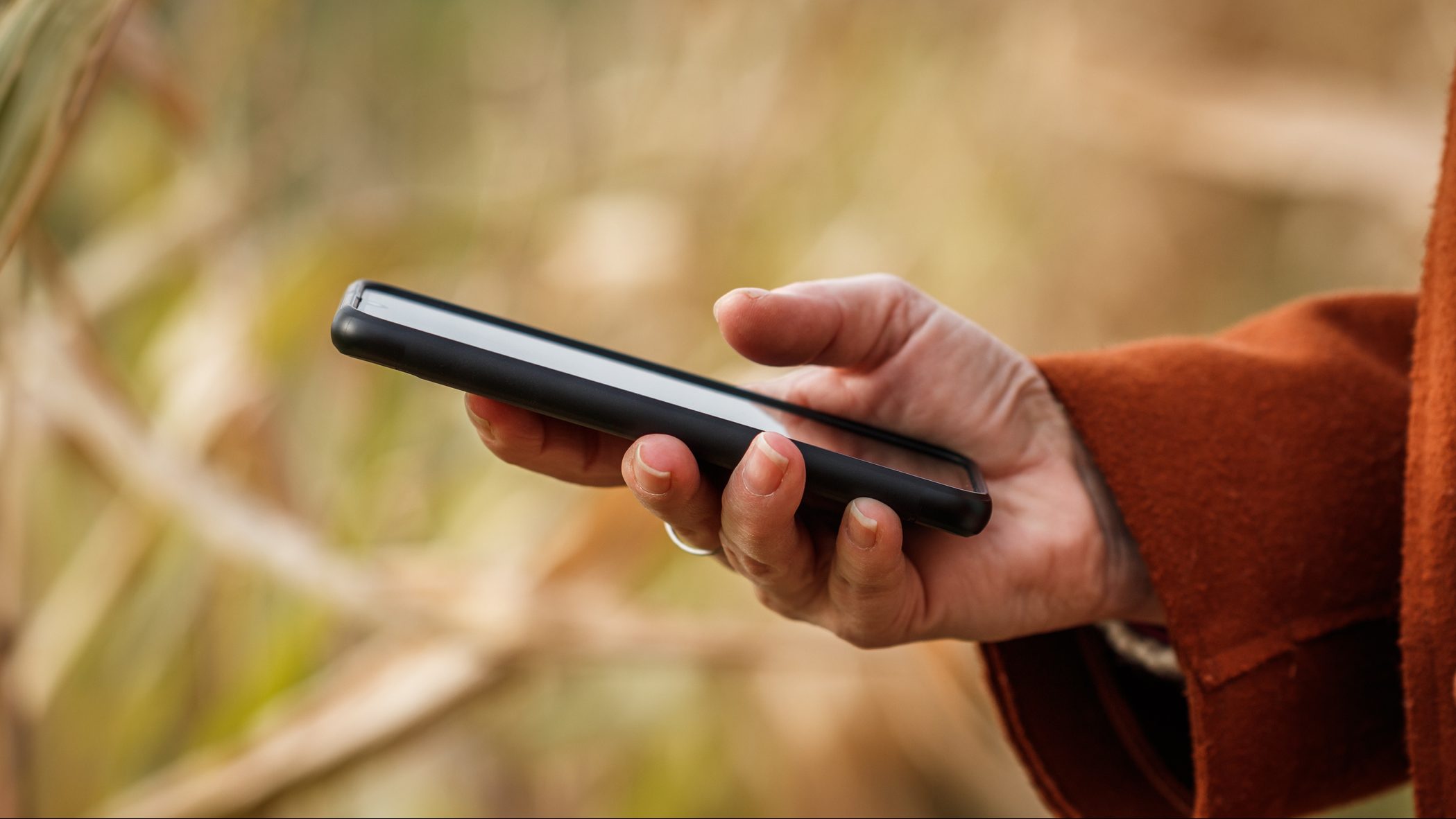 Többet költünk mobilozásra a pandémia miatt, de feleslegesen