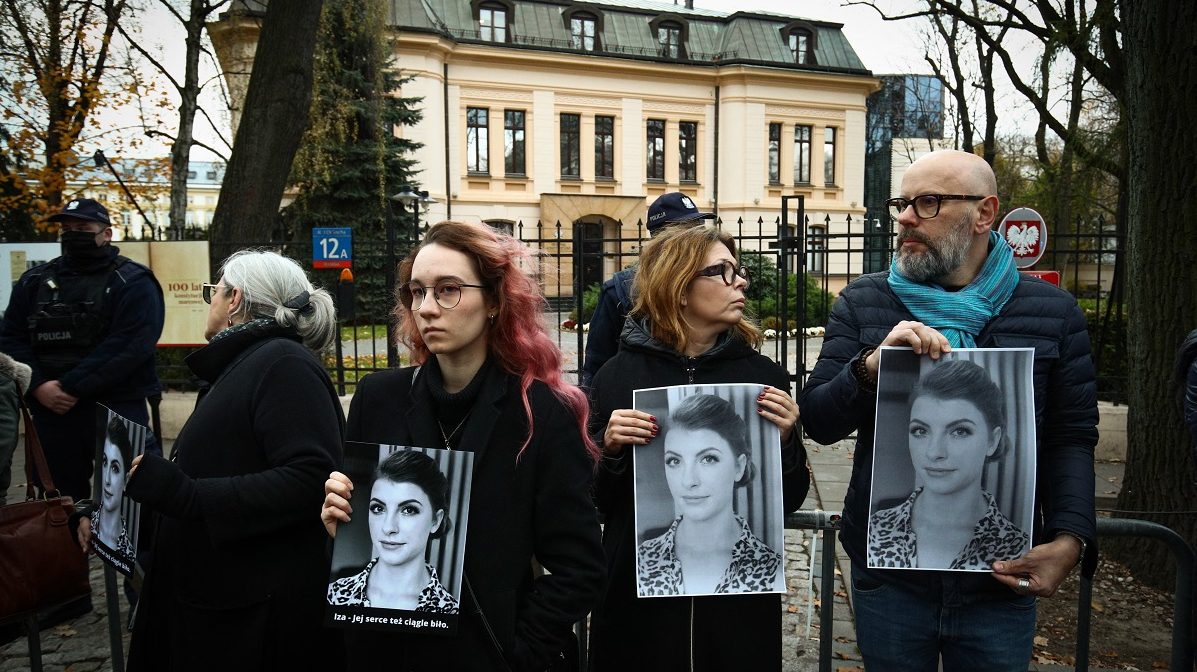 A lengyel egészségügyi minisztérium szerint mégis végrehajtható az abortusz, ha az anya élete veszélyben van