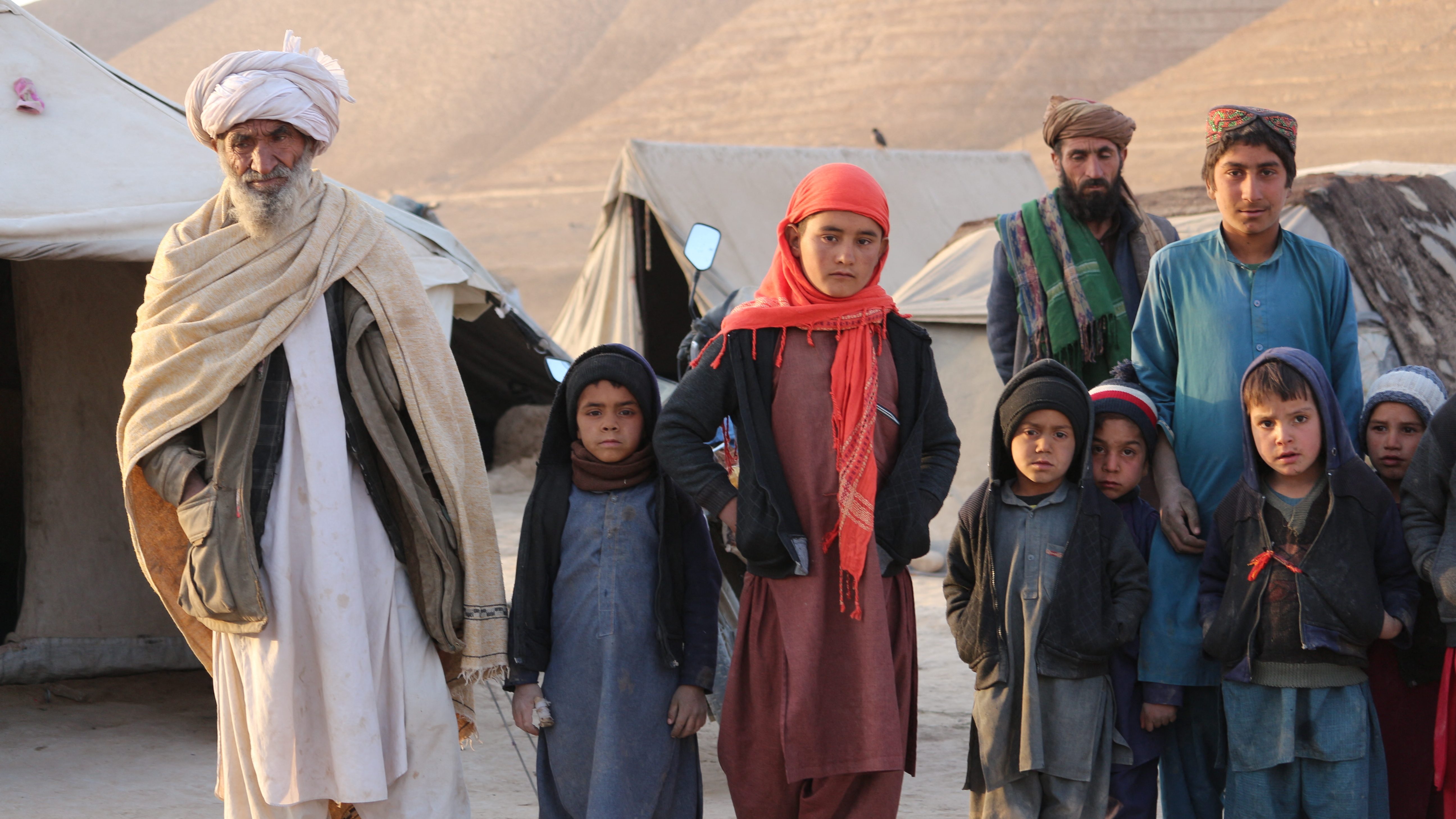Huszonhárommillió afgán menetel az éhezés felé