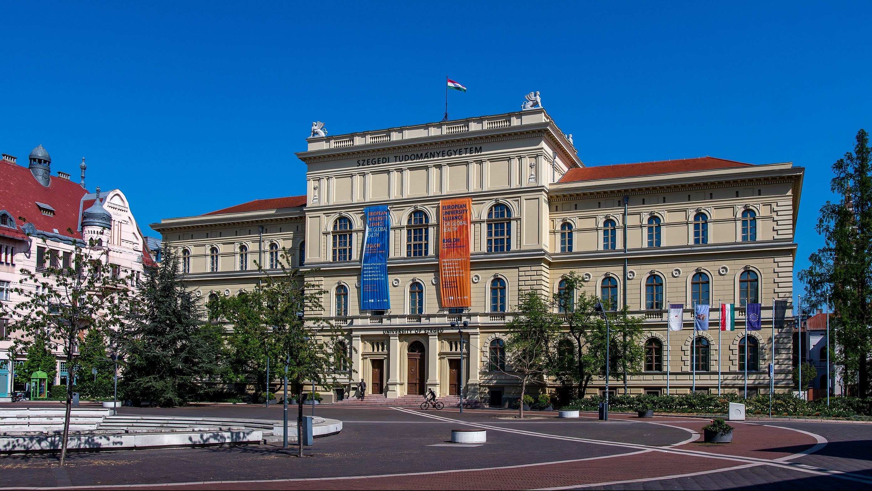 Kötelezővé tették az oltást a Szegedi Tudományegyetem dolgozói számára