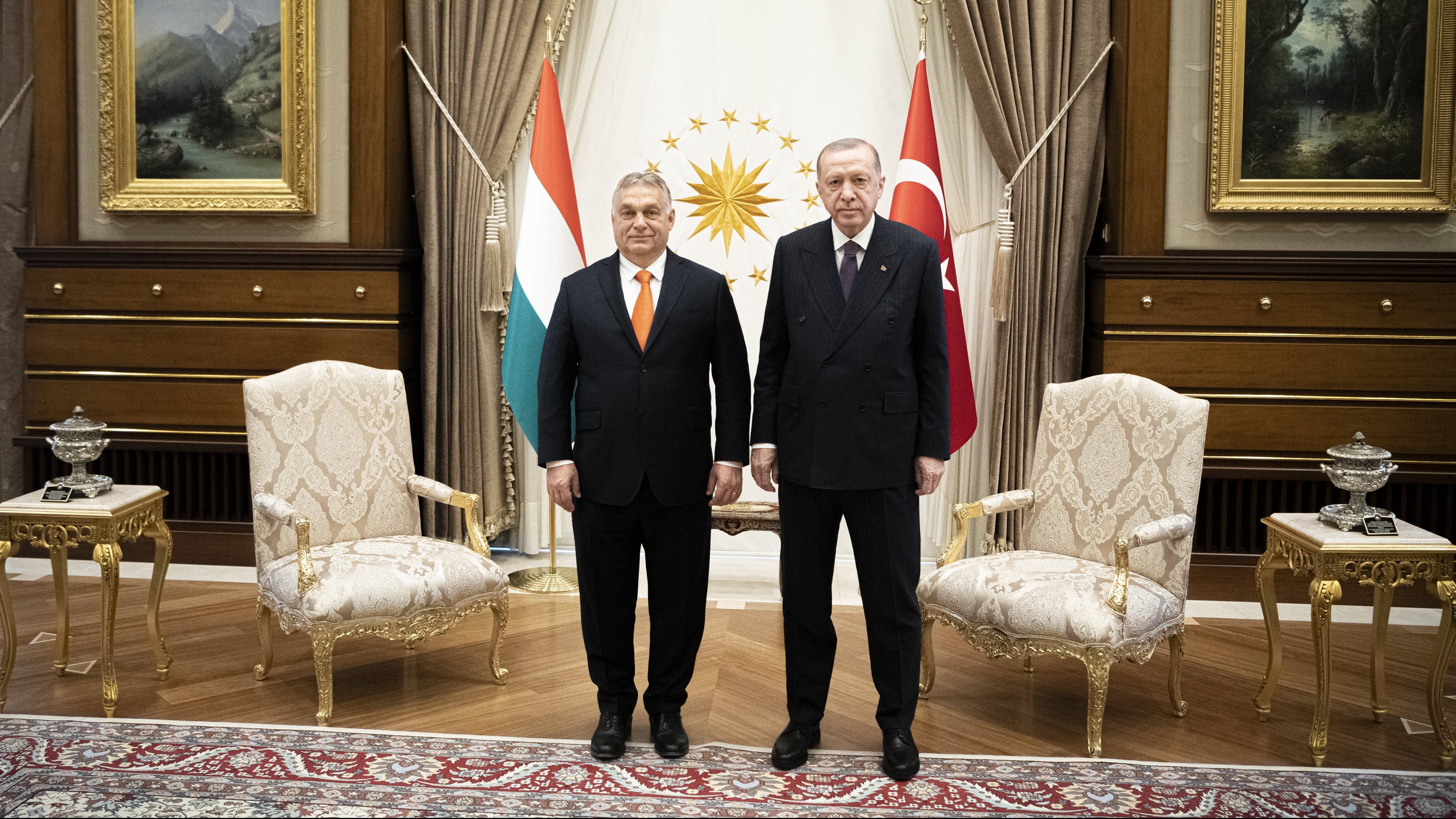 Orbán: Magyarország uniós támogatást kér Ankara számára