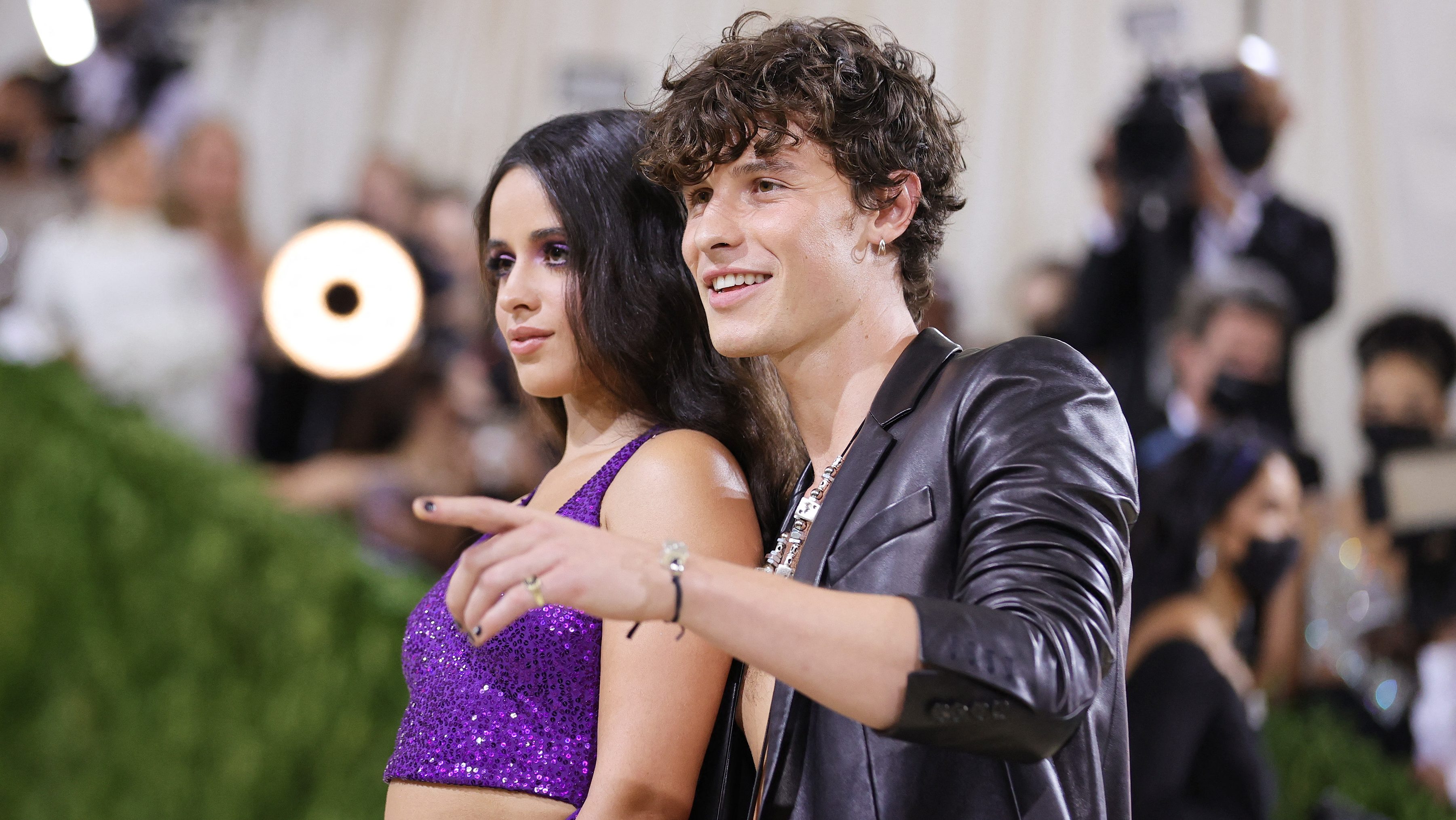 Camila Cabello és Shawn Mendes kapcsolata a munka miatt érhetett véget