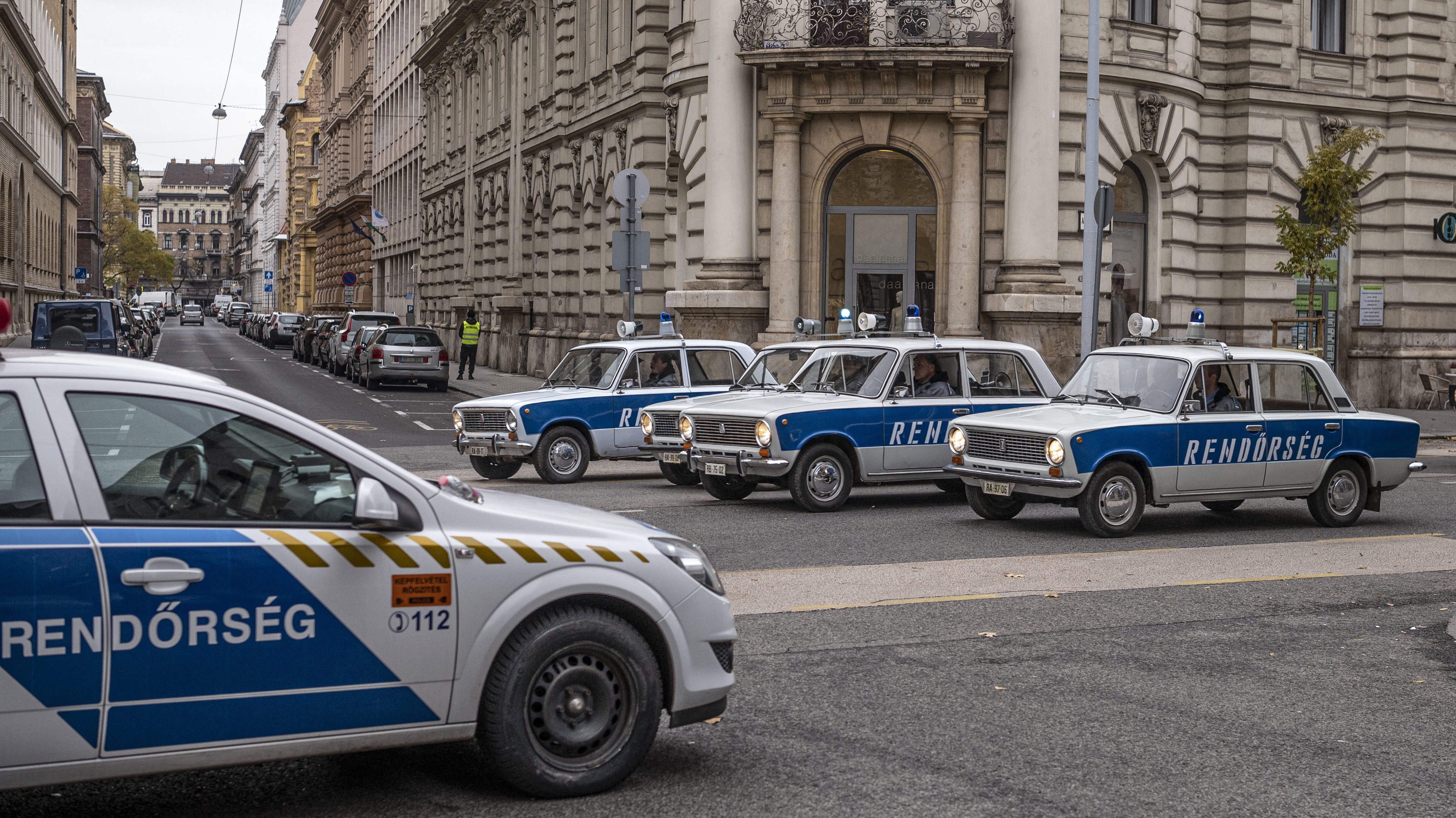 Hathavi fegyverpénzt ígértek a rendőröknek, de nem mindenki kapja majd ezt meg