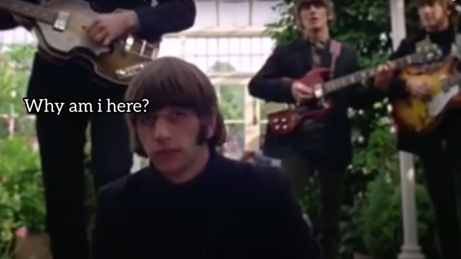 Kevés szomorúbb látvány létezik a Beatles-felvételeken unatkozó Ringo Starrnál