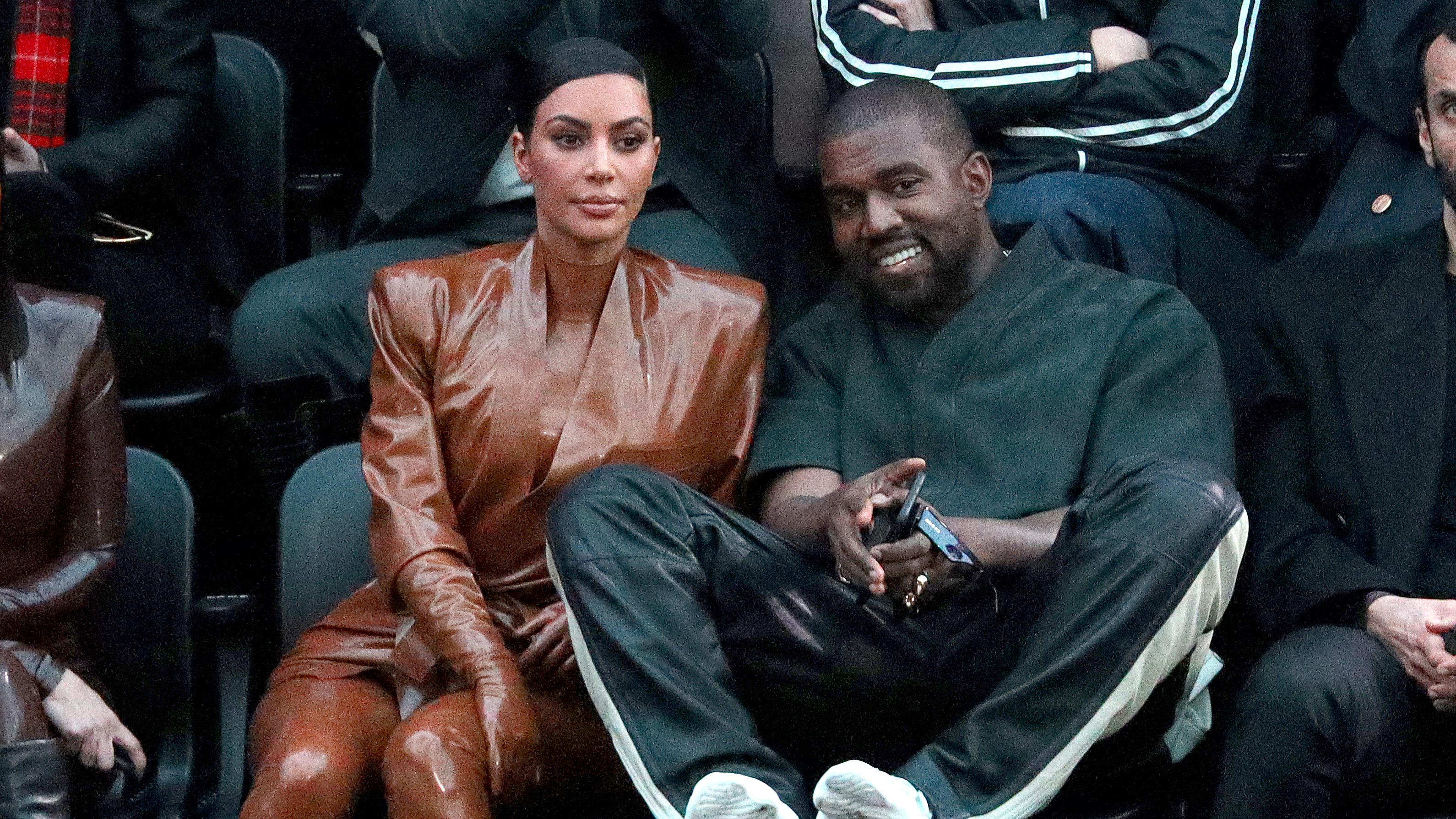Úgy tűnik, Kanye West vett egy házat Kim Kardashian szomszédságában