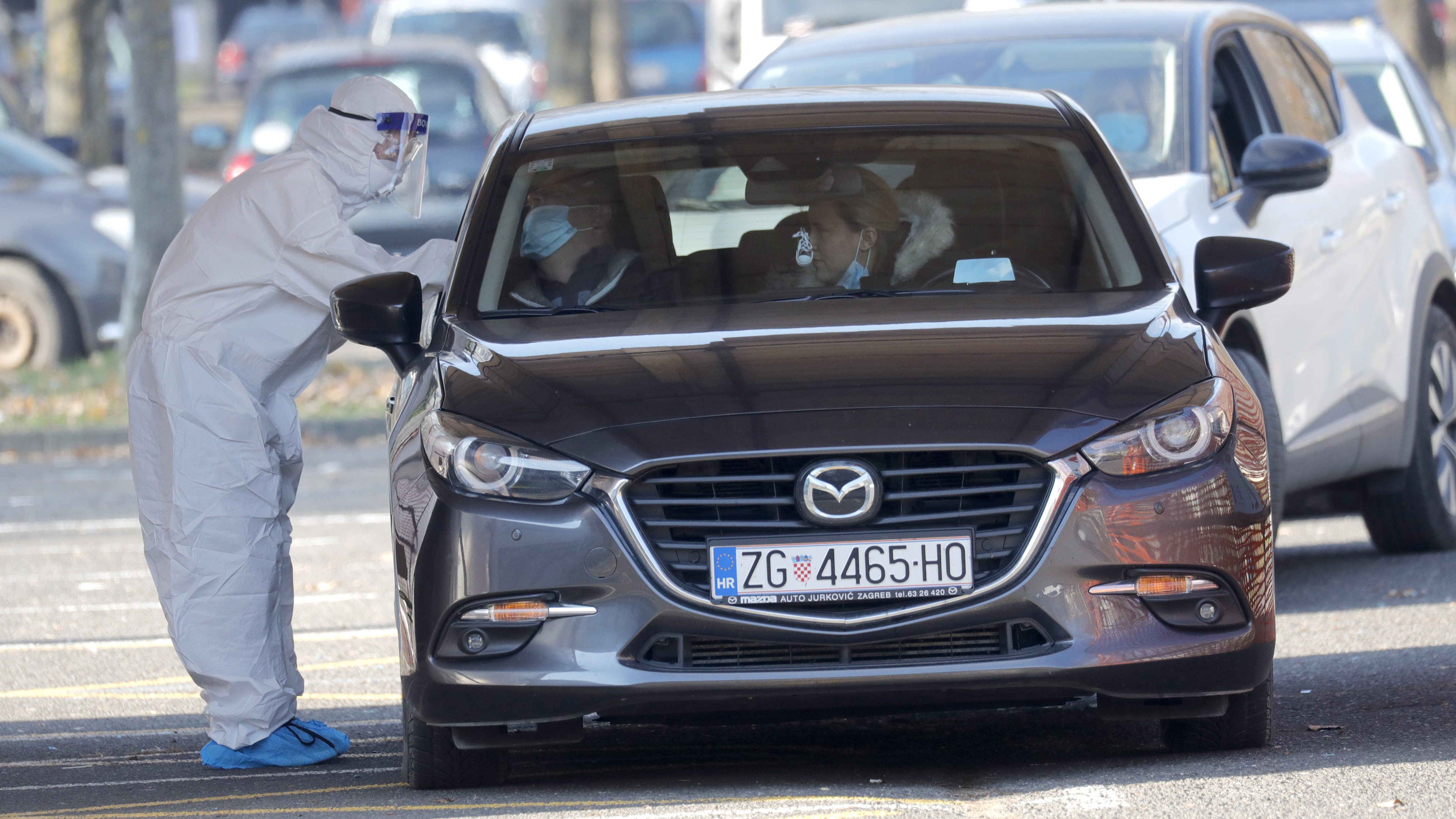 Magyarország szomszédjában második hete nő a fertőzöttek száma