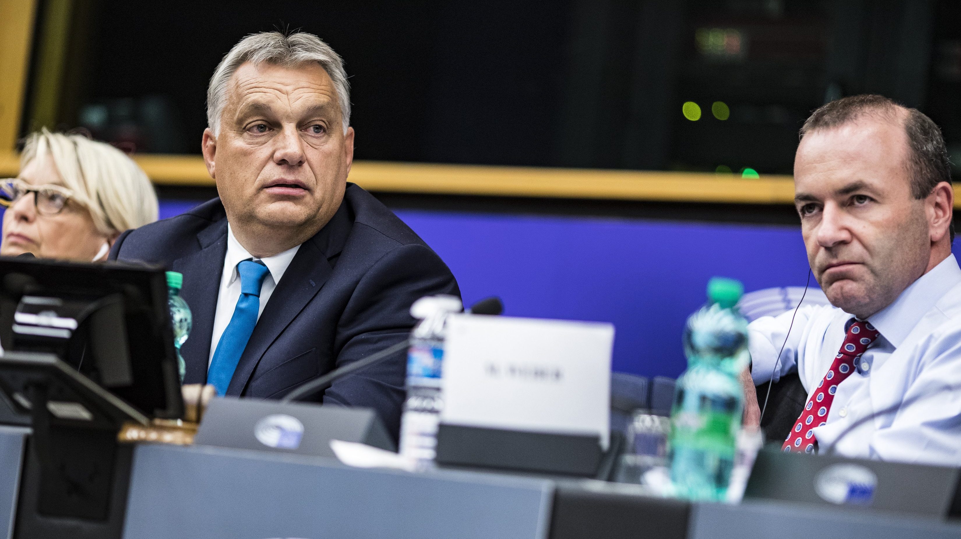 „Ha megpróbáltok kirúgni, elpusztítalak benneteket” – Orbán így fenyegette a Néppártot anno