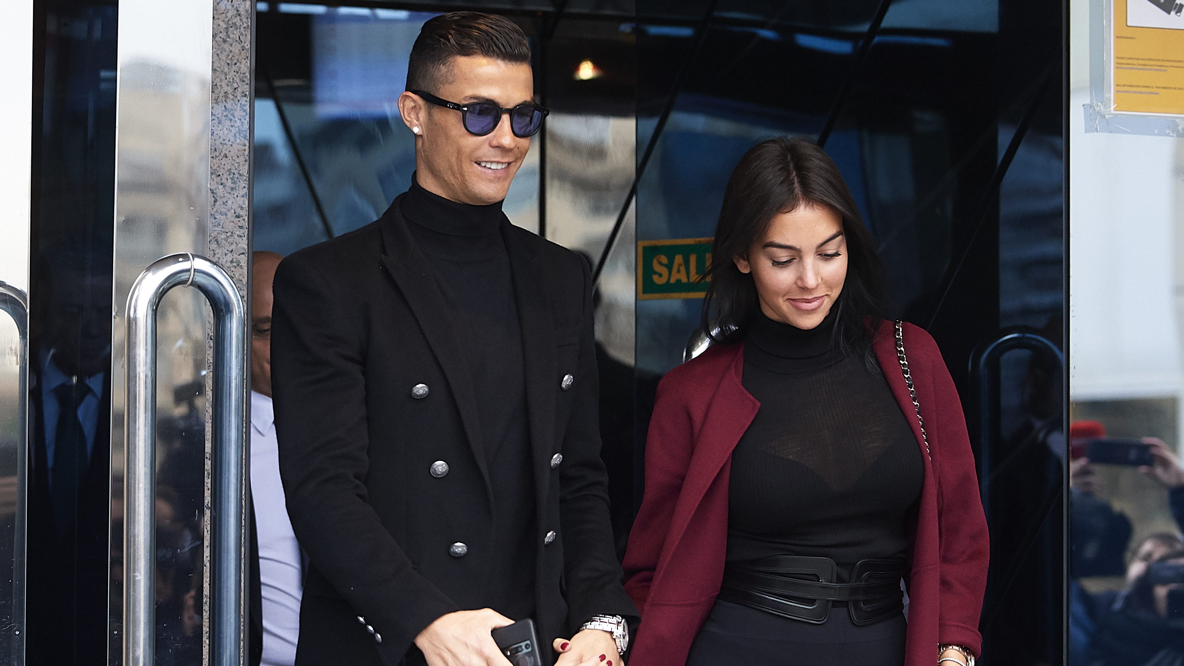 Pocakos fotót posztolt Cristiano Ronaldo barátnője