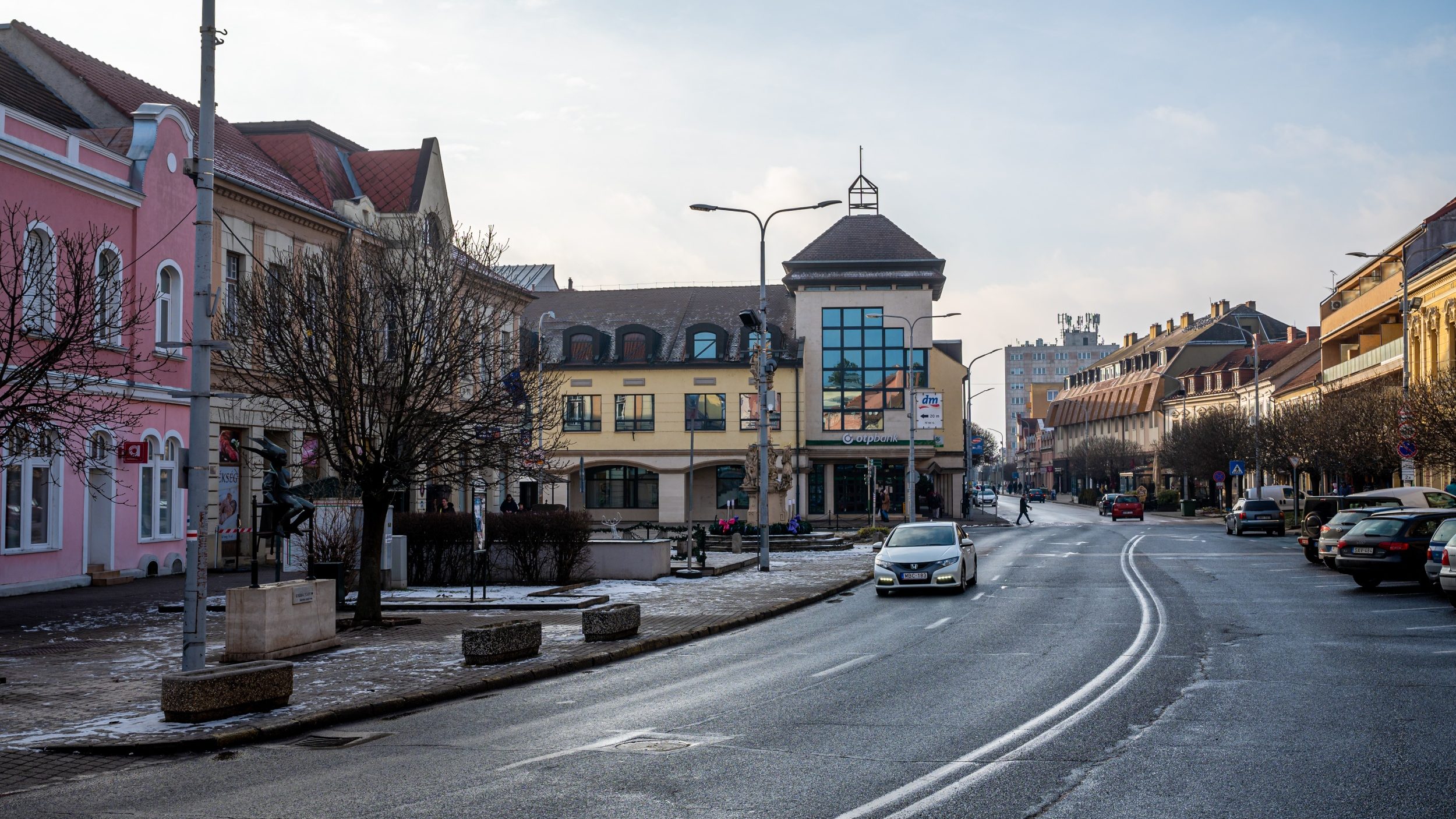 Covid-tesztállomást nyitott a sümegi polgármester hamis érettségivel lebukott élettársa