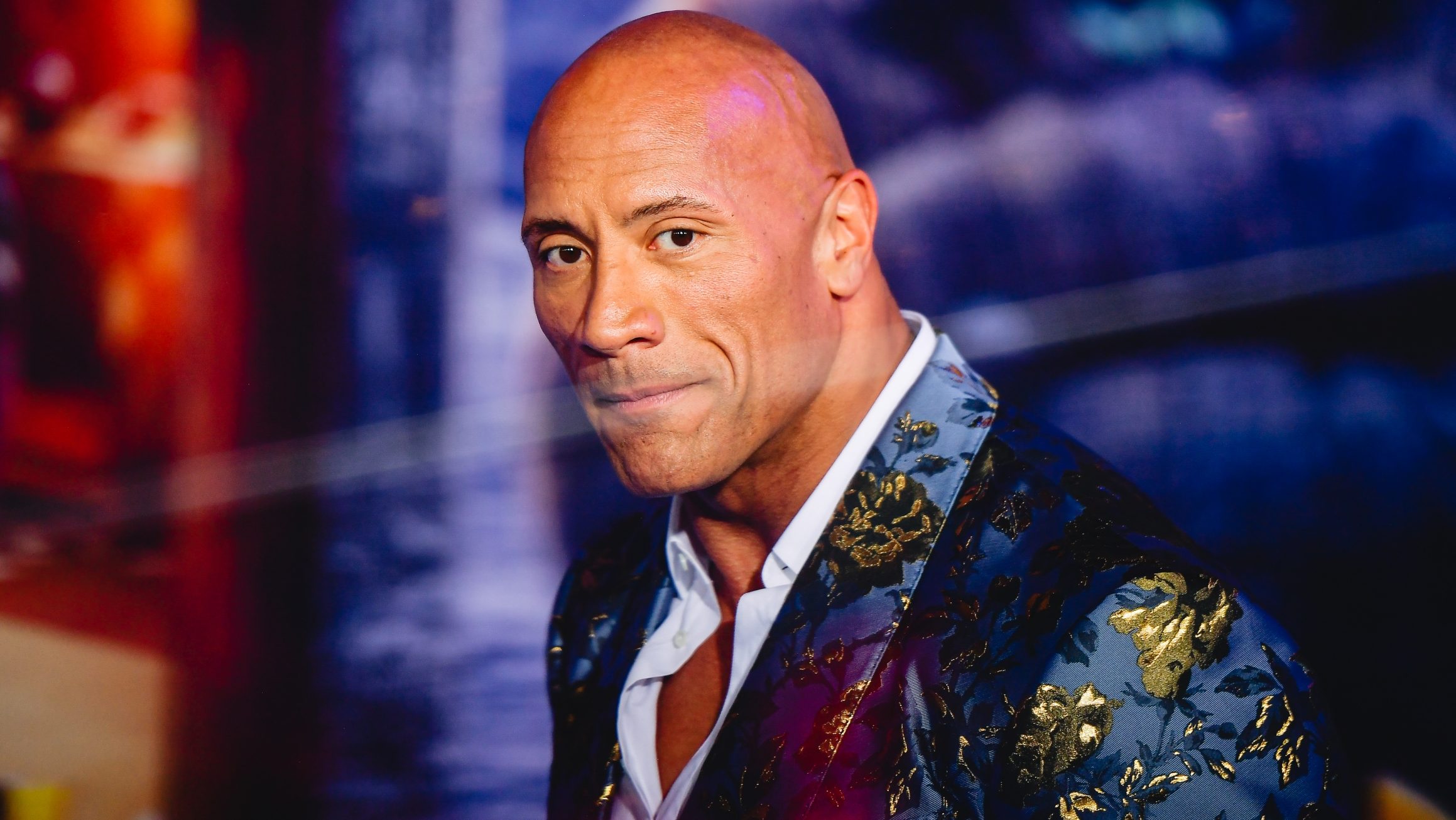 Dwayne Johnson gyorsan tisztázta: nem eredeti a T-Rex koponya a nappalijában