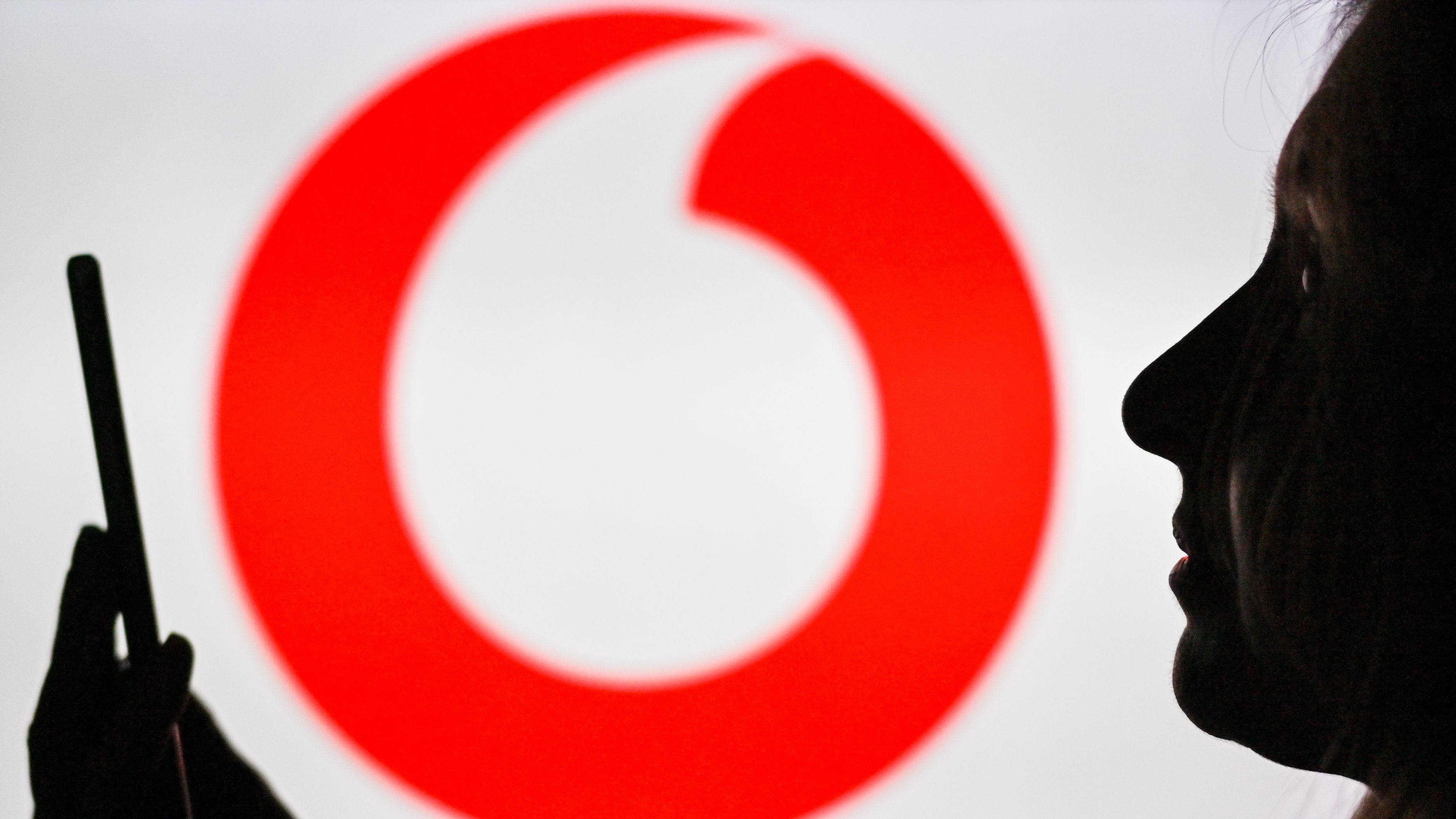 Telefonba épített SIM-kártyát mutatott a Vodafone