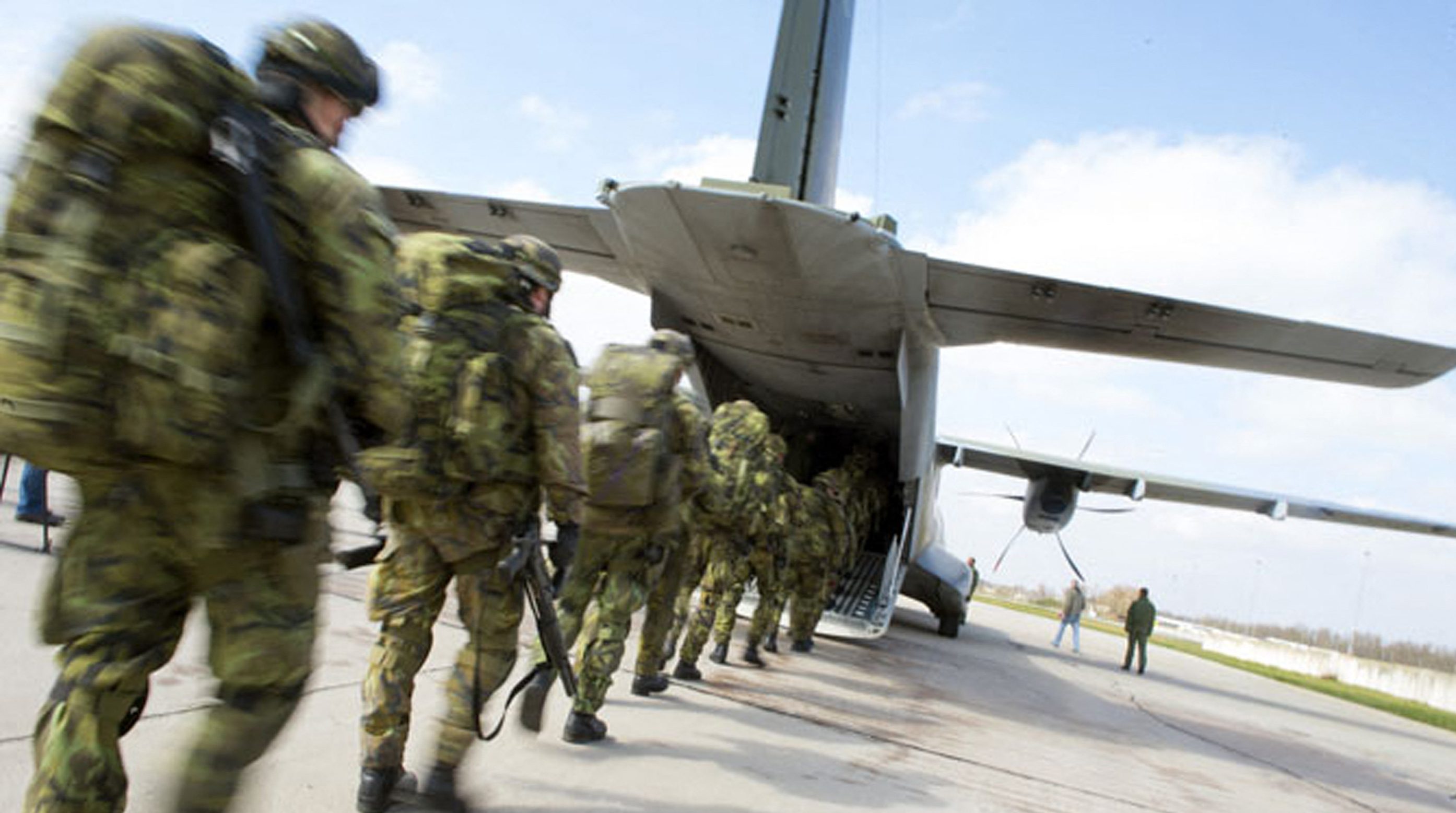 NATO-főtitkár: Felkészültünk a legrosszabbra is