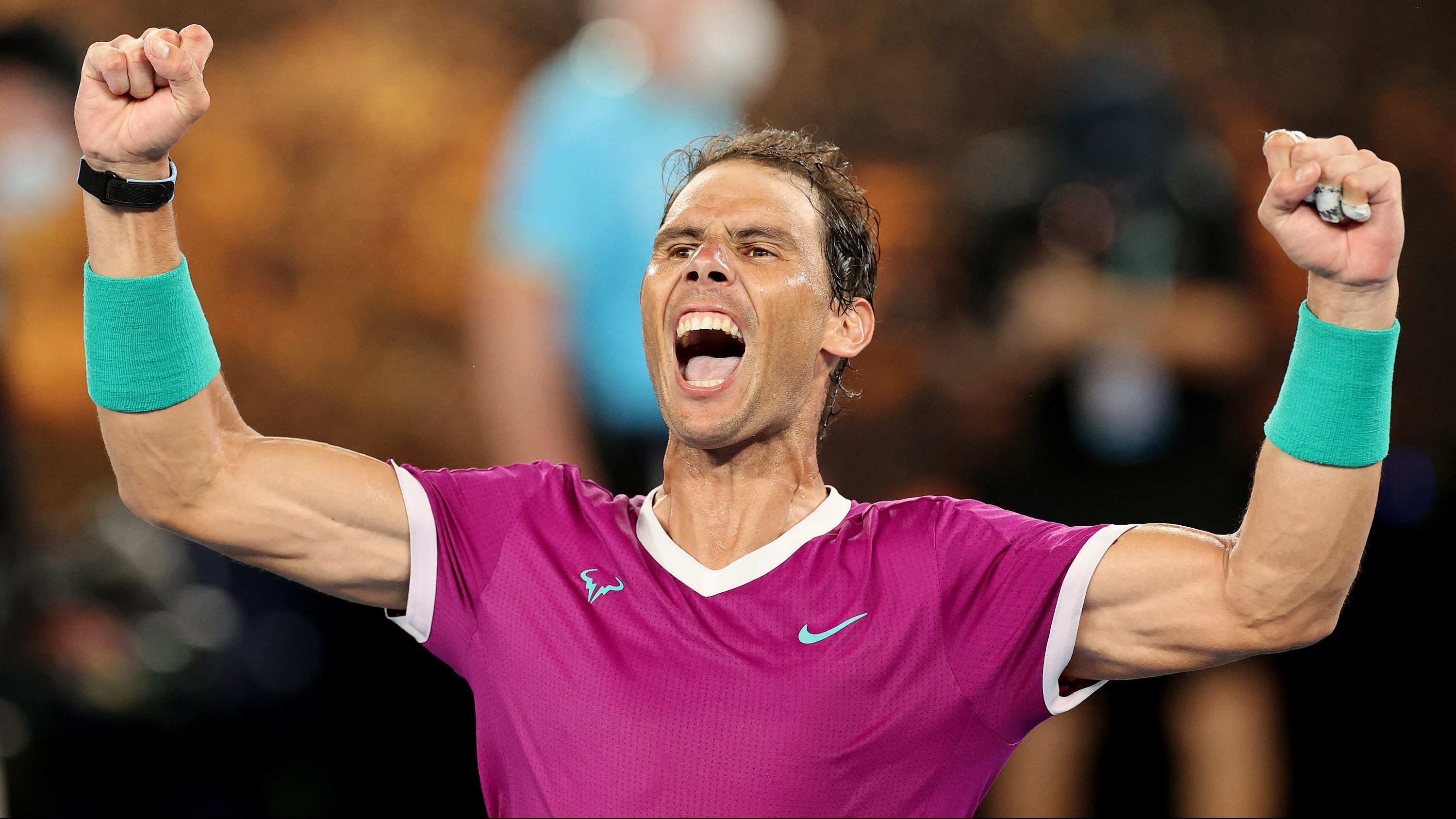 Kettős szetthátrányból állt fel, 21-szeres Grand Slam-győztes Rafael Nadal