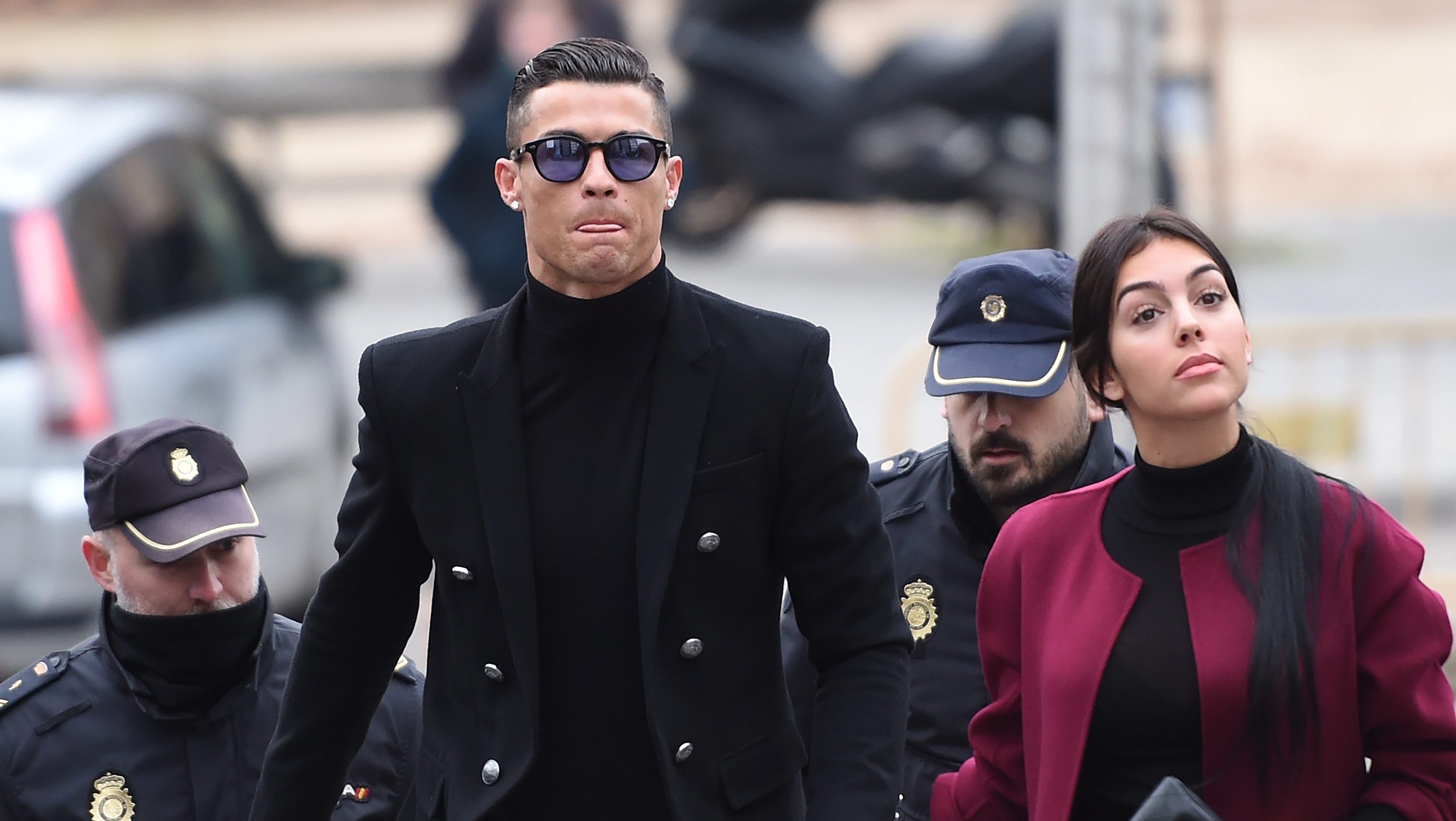 Cristiano Ronaldo nem engedi, hogy 11 éves fiának mobiltelefonja legyen