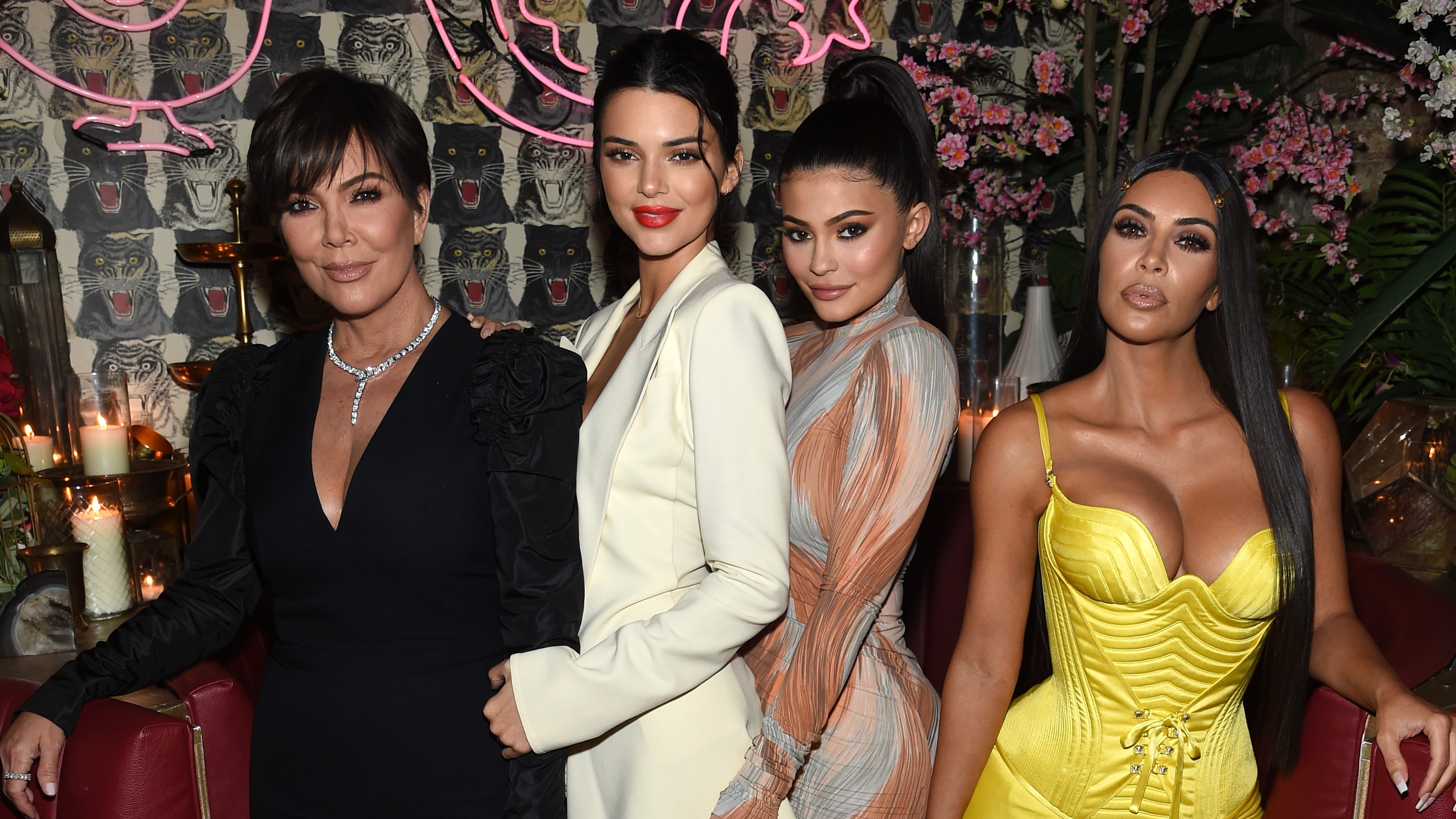 Áprilisban érkezik a Kardashian család legújabb realityje