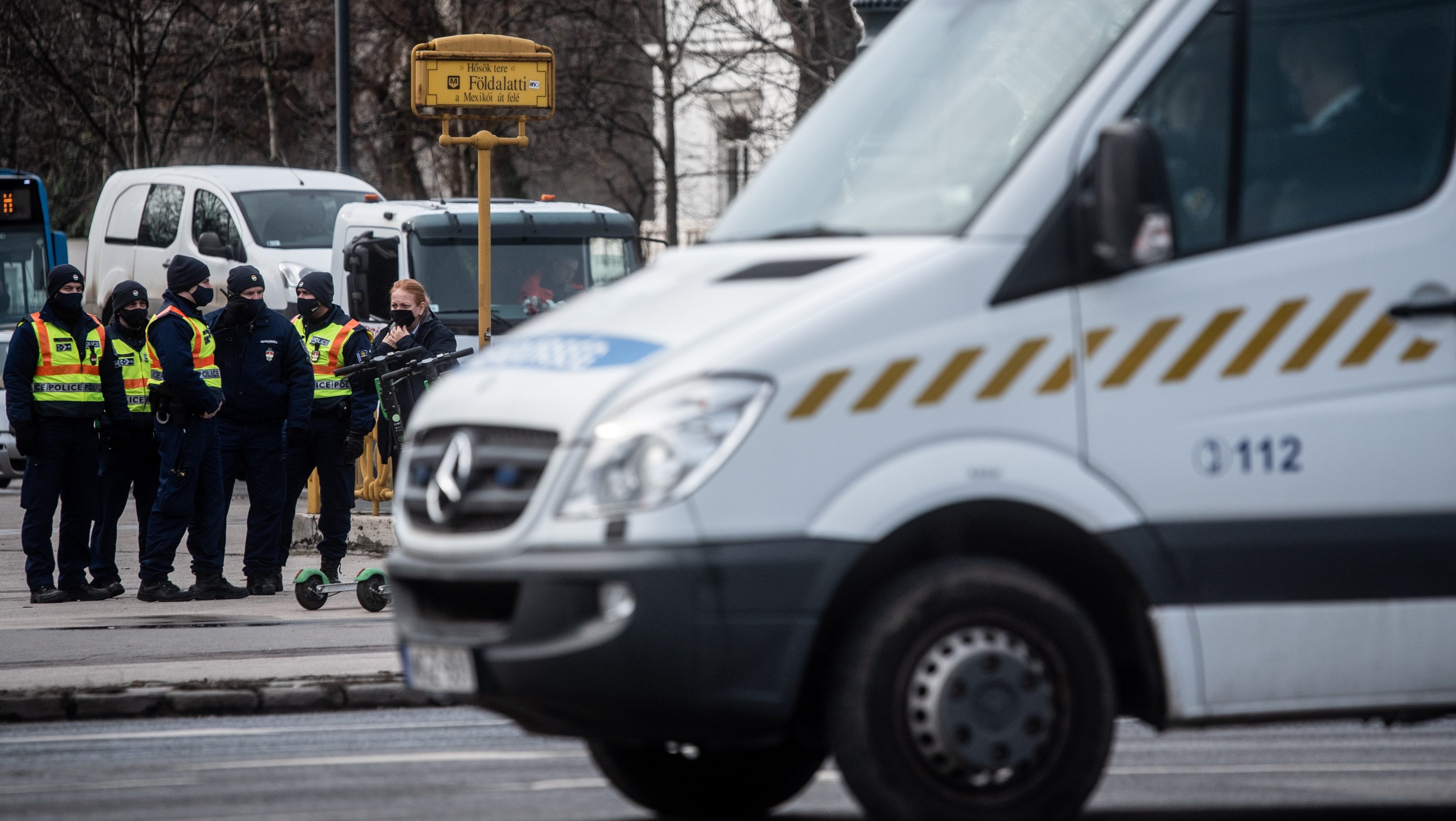 Központi Nyomozó Főügyészség: nem erőszakolták meg a rendőrnőt a kollégái