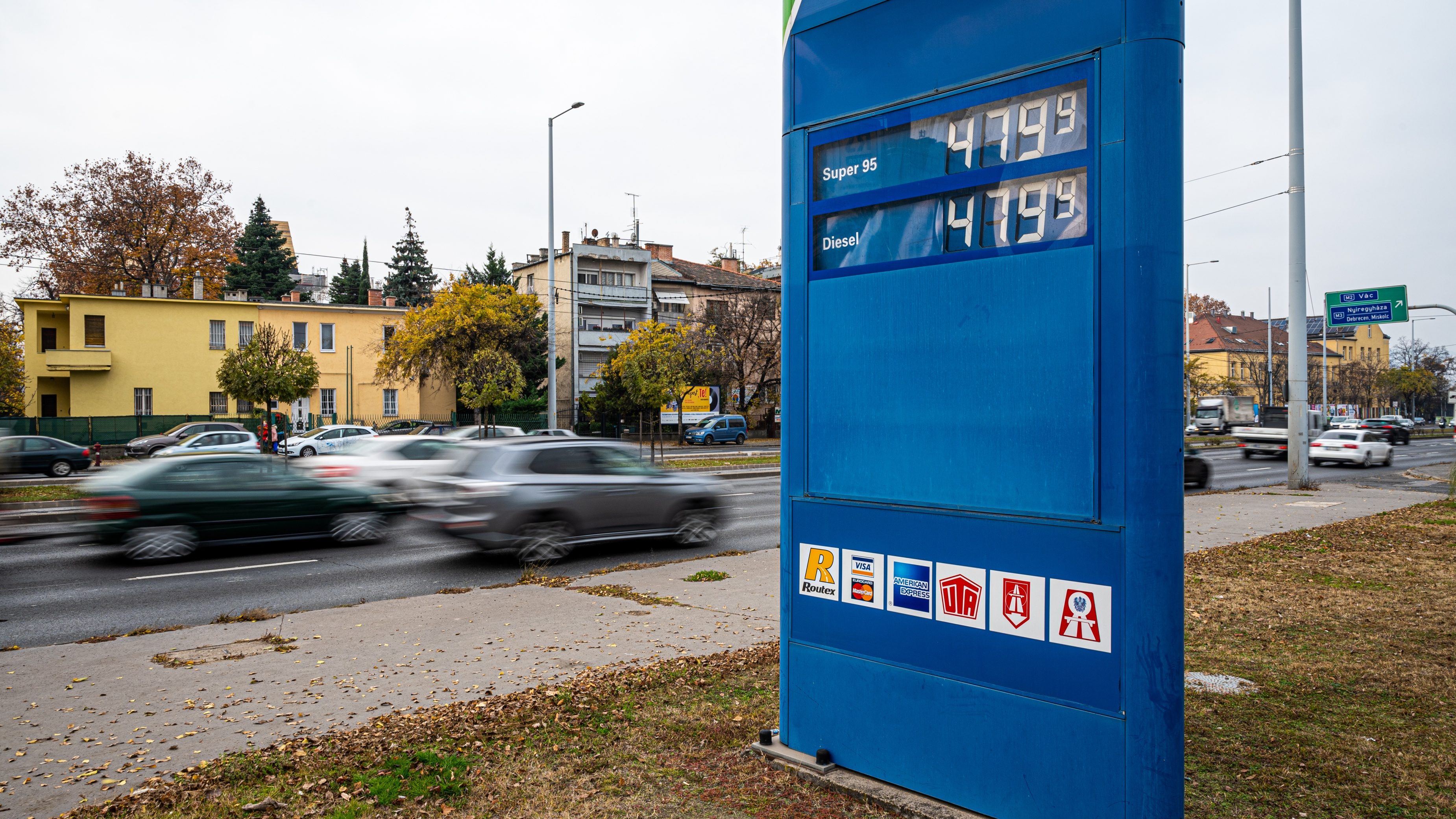 Tovább kénytelenek nyelni a veszteségeket a benzinkutak üzemeltetői