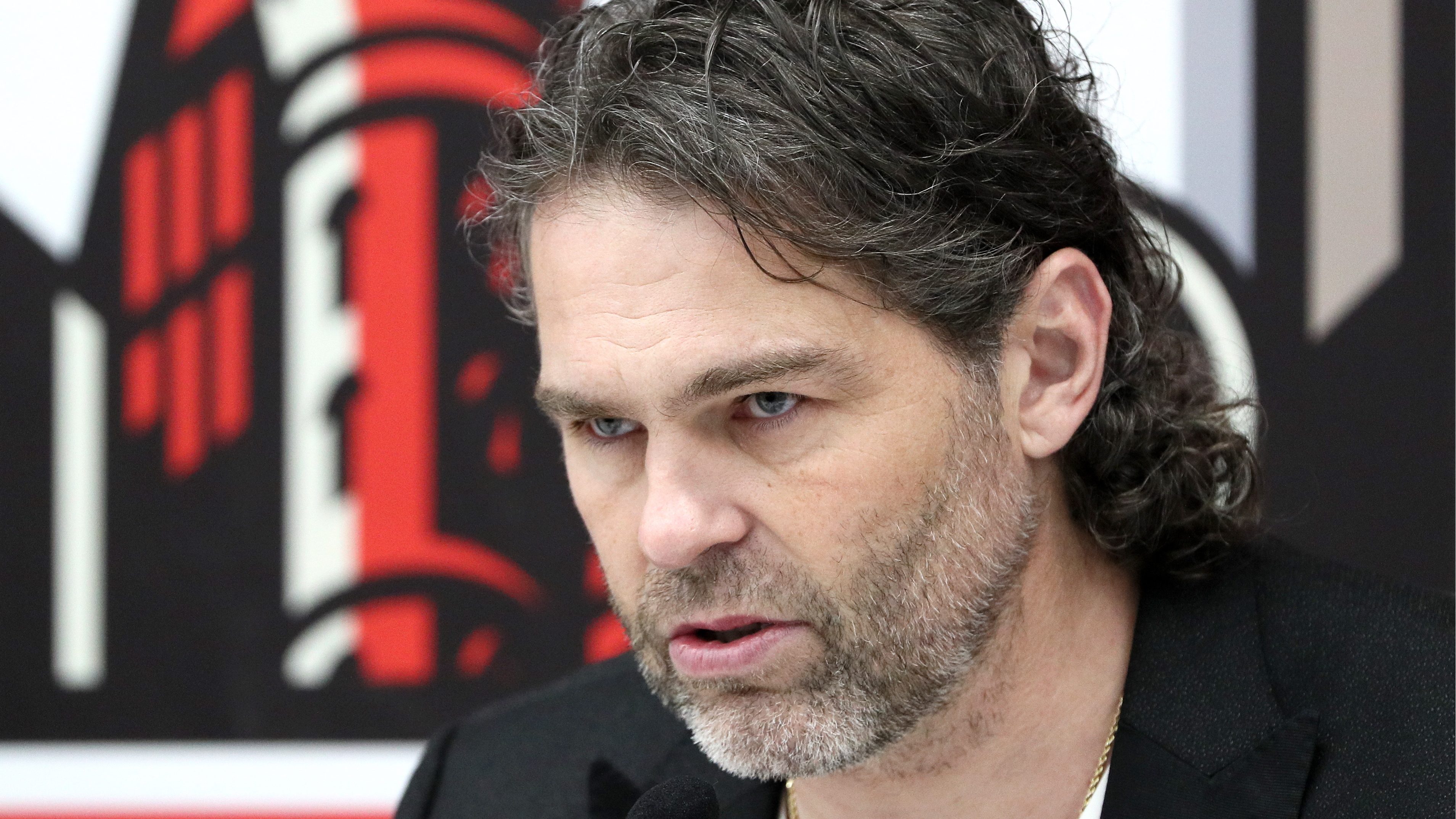 Jaromir Jagr felajánlotta a hokicsapatának meccsbevételét az ukrán menekülteknek