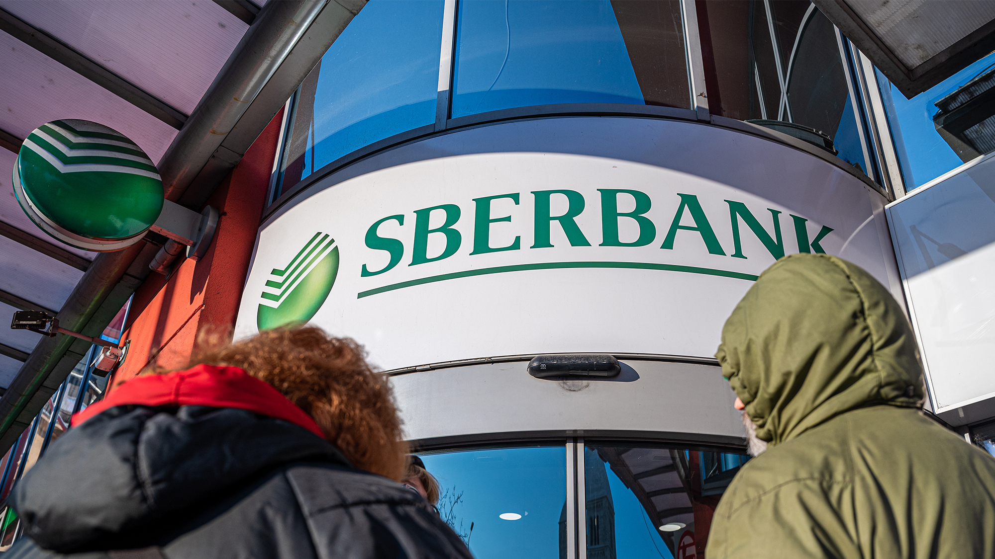 A Sberbankon keresztül folyt a pénz Paksra, nagy építőipari cégeknek is vezetett számlát a bedőlt orosz bank