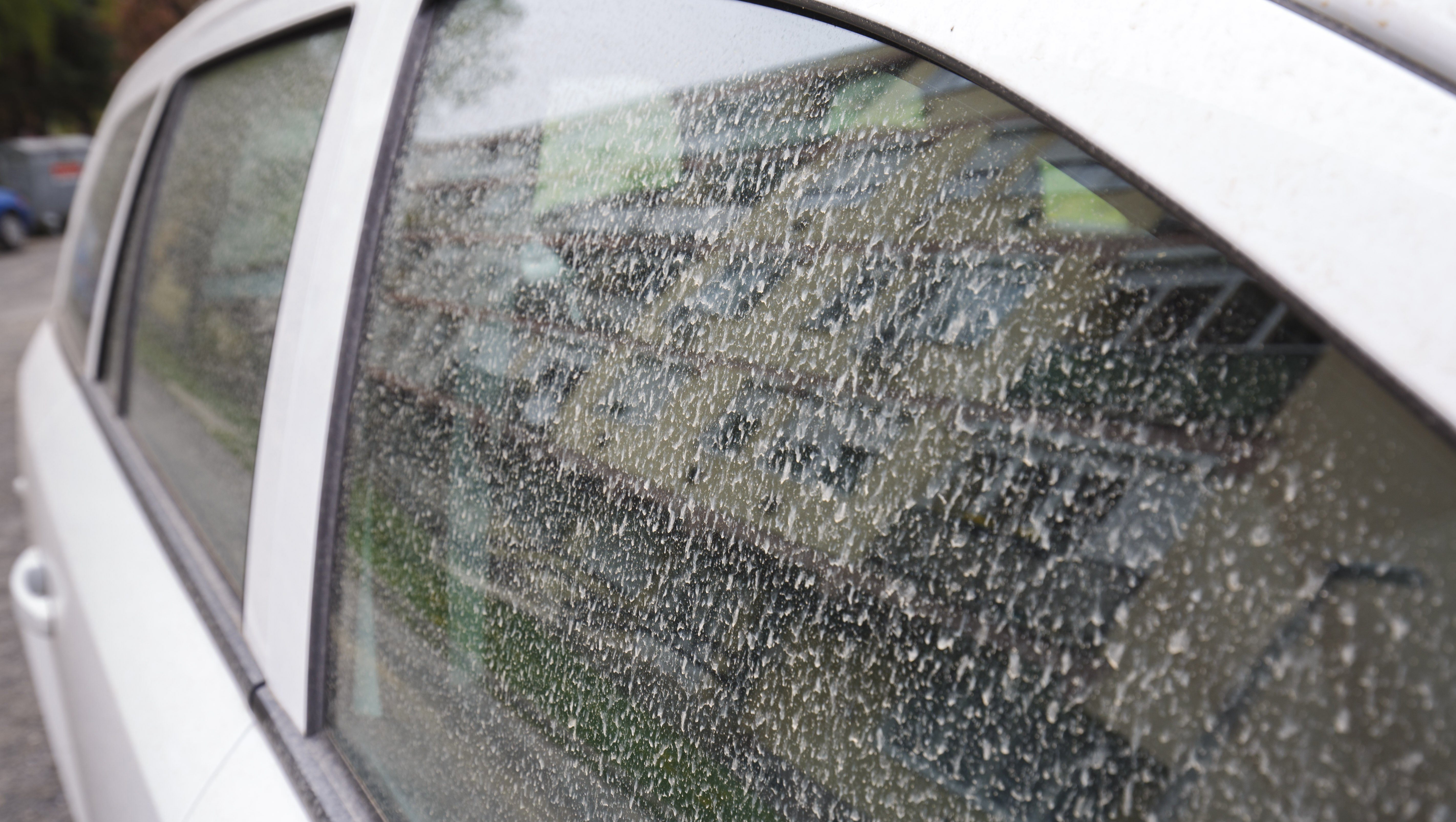 Ma már nem érdemes autót mosni, szerdán megint jön a saras eső
