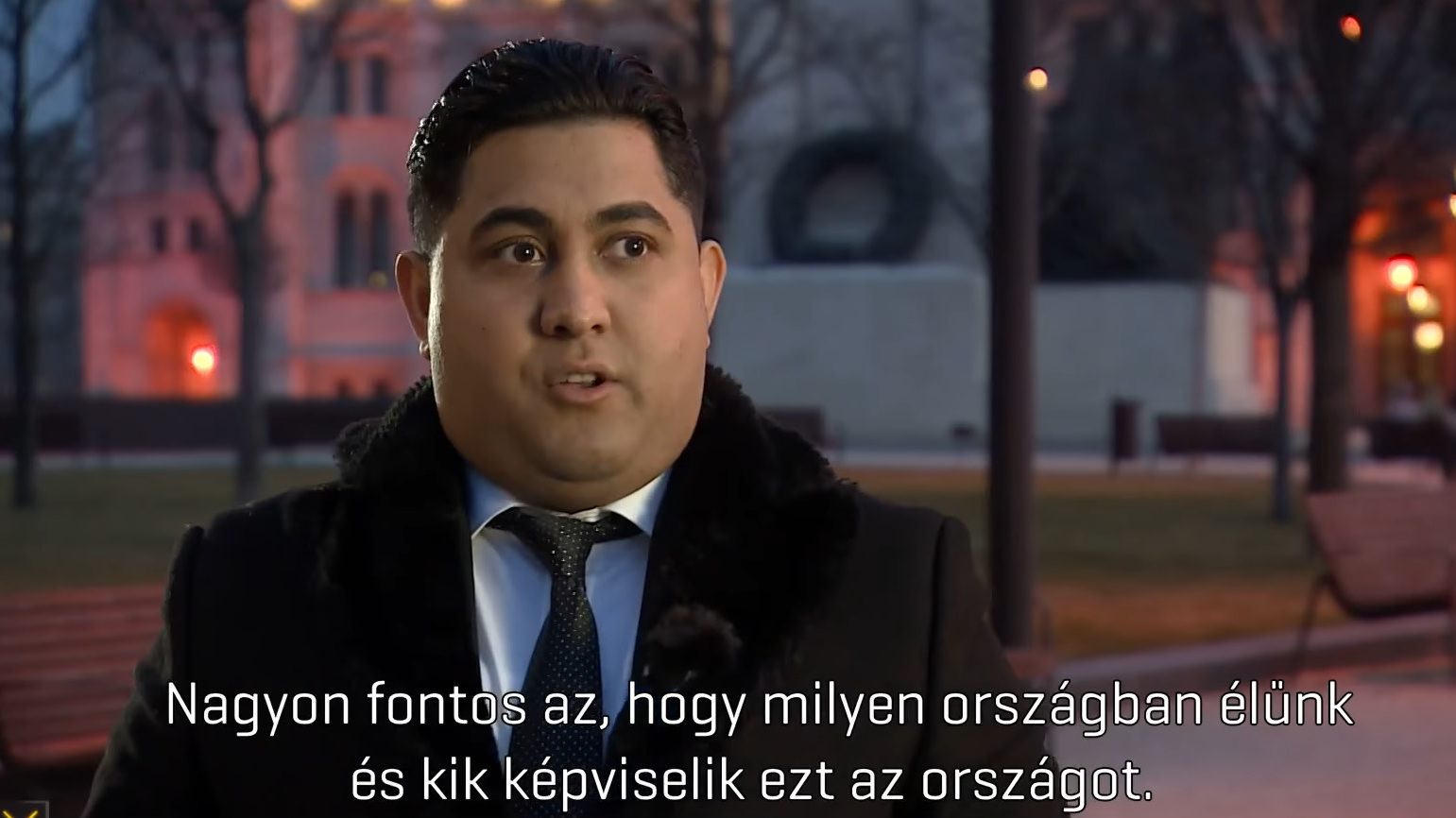 Kis Grófo az RTL Klubon bíztat szavazásra, válaszul Orbán vette elő egy régi közös képüket