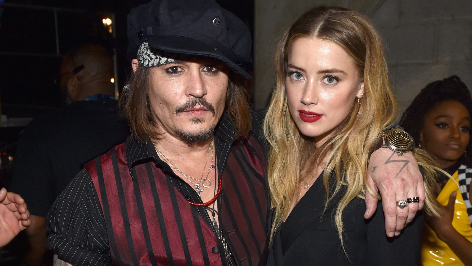 Amber Heard Johnny Deppről: Mindig is szerettem őt, és fáj, hogy a régi közös életünk részleteit a világ előtt kell megélnem