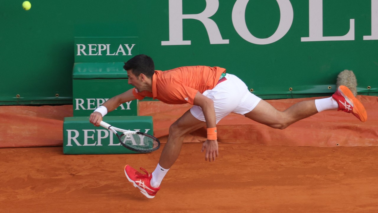 „Egyszerűen elfogyott az erőm” – Djokovic az első meccsén kiesett