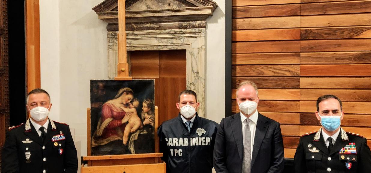 Közel negyven év után került elő egy olasz templomból ellopott festmény