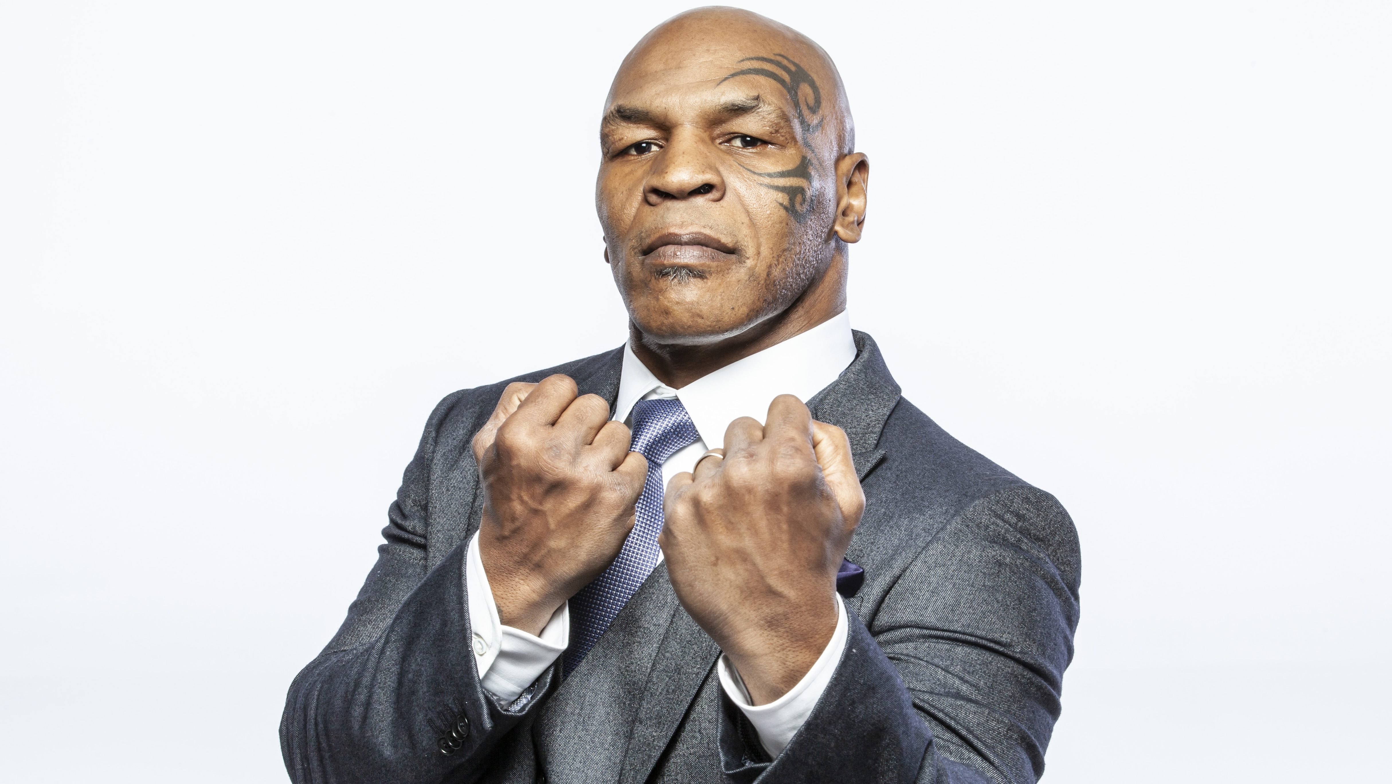 Betörésért, lopásért is elítélték már a férfit, akit Mike Tyson megvert egy repülőn