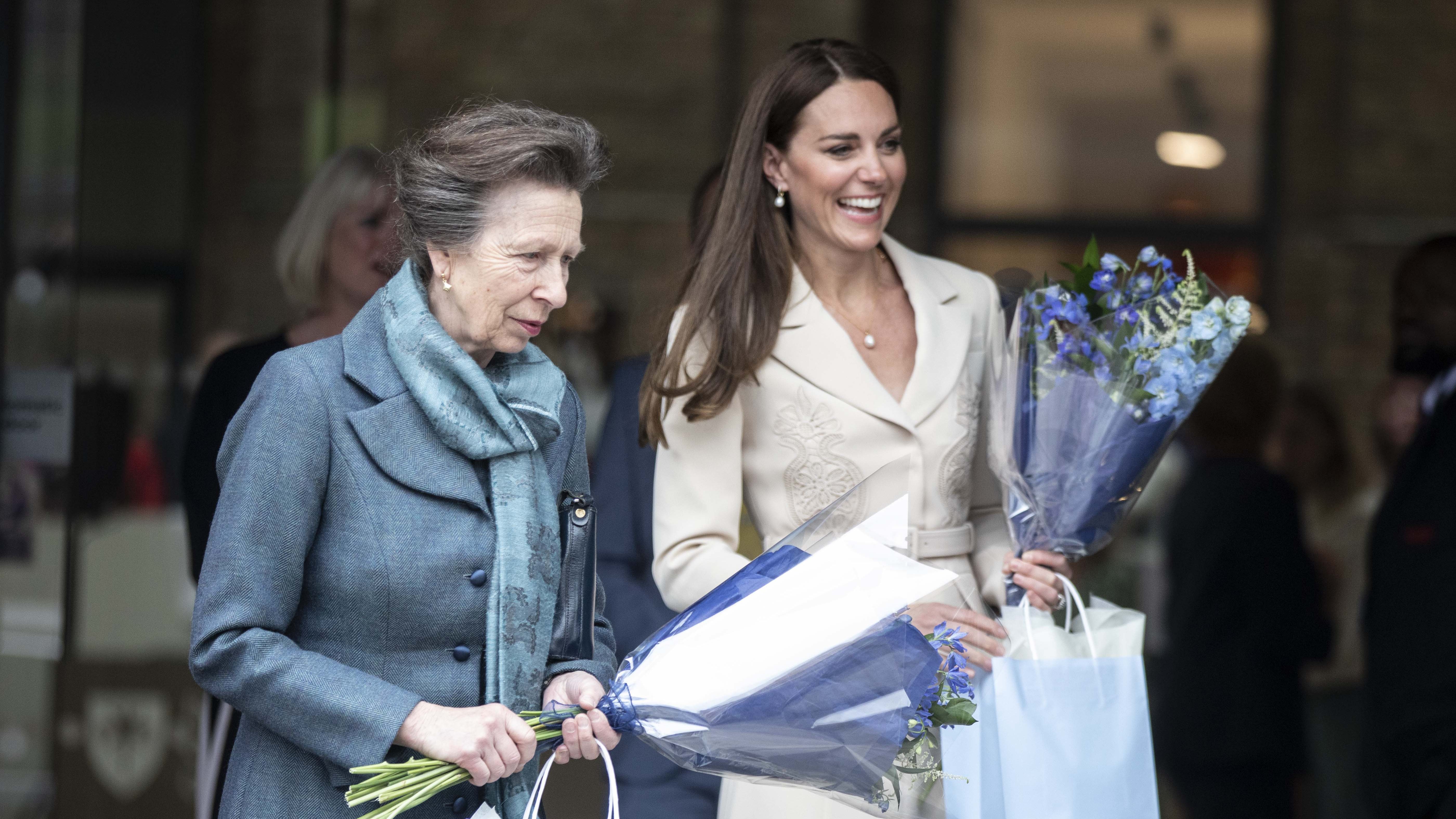Ez az első alkalom, hogy Kate Middleton Anna hercegnővel közösen jelent meg nyilvánosan