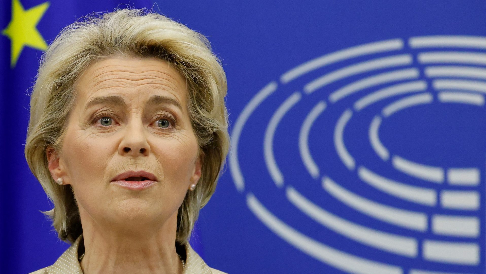 Ursula von der Leyen Magyarországra jön, hogy Orbánnal tárgyaljon