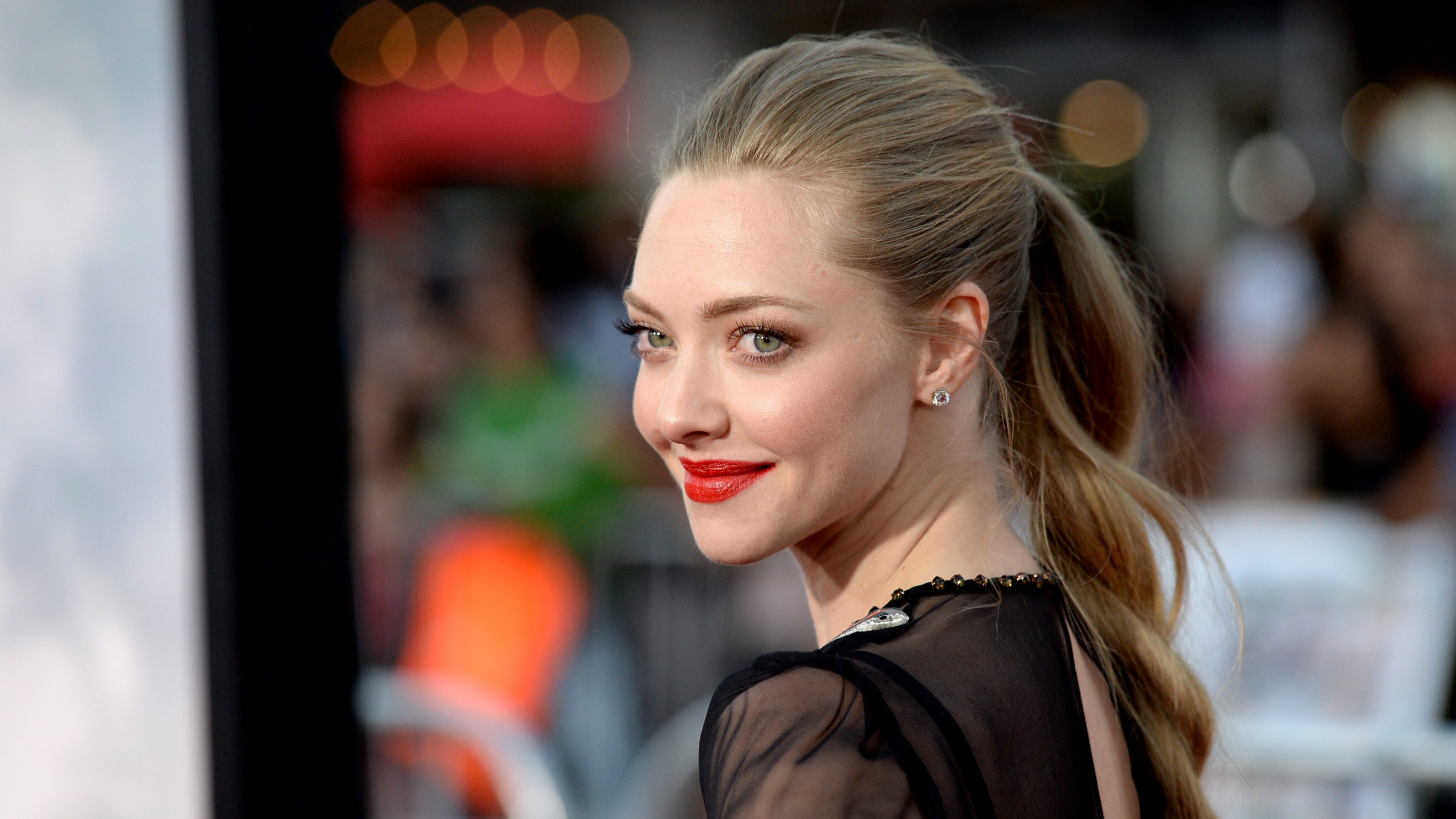 Amanda Seyfried annyira fantasztikusnak tartja a szülést, hogy sokáig dúla akart lenni